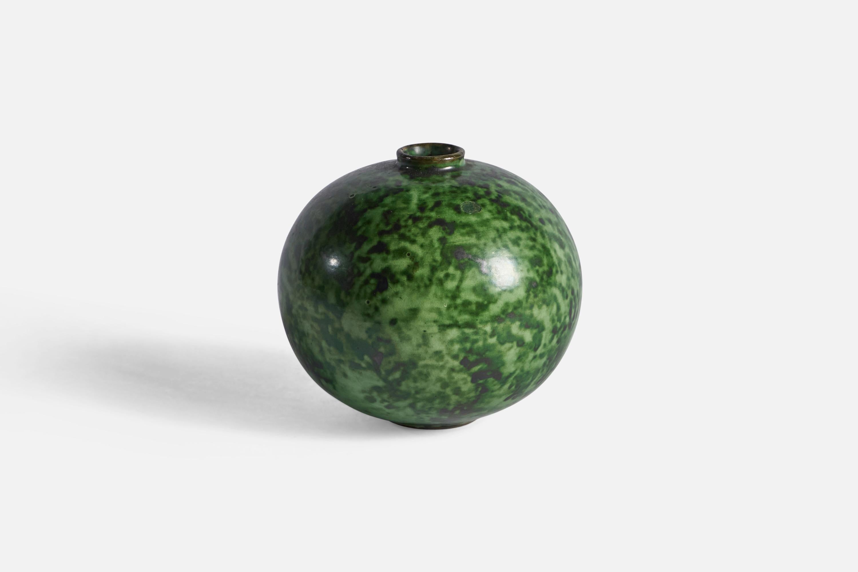 A green-glazed earthenware vase designed by Erik Mornils and produced by Nittsjö, Sweden c. 1930s.

