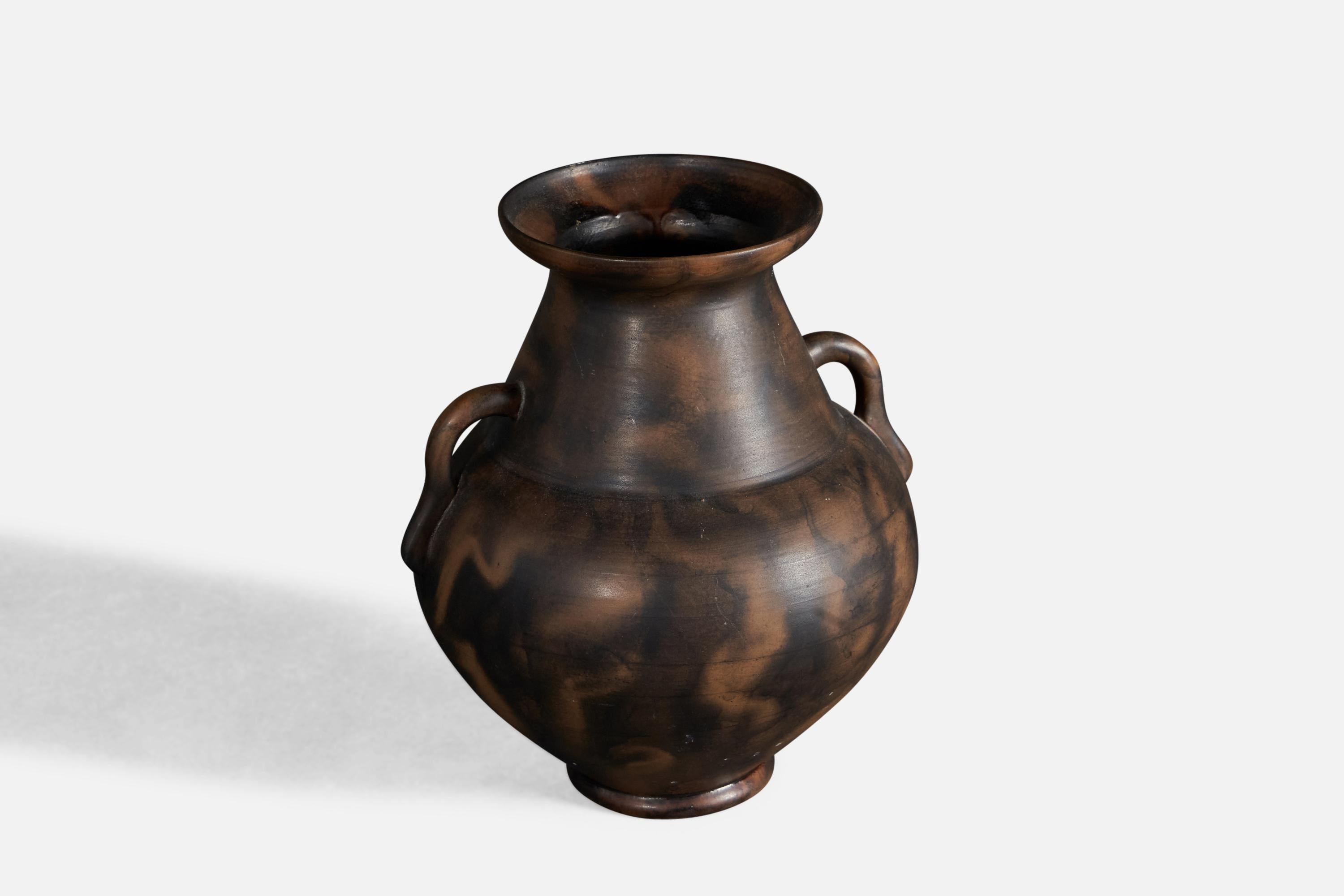 Scandinavo moderno Erik Mornils, Vaso, Terracotta, Svezia, anni '1930 in vendita