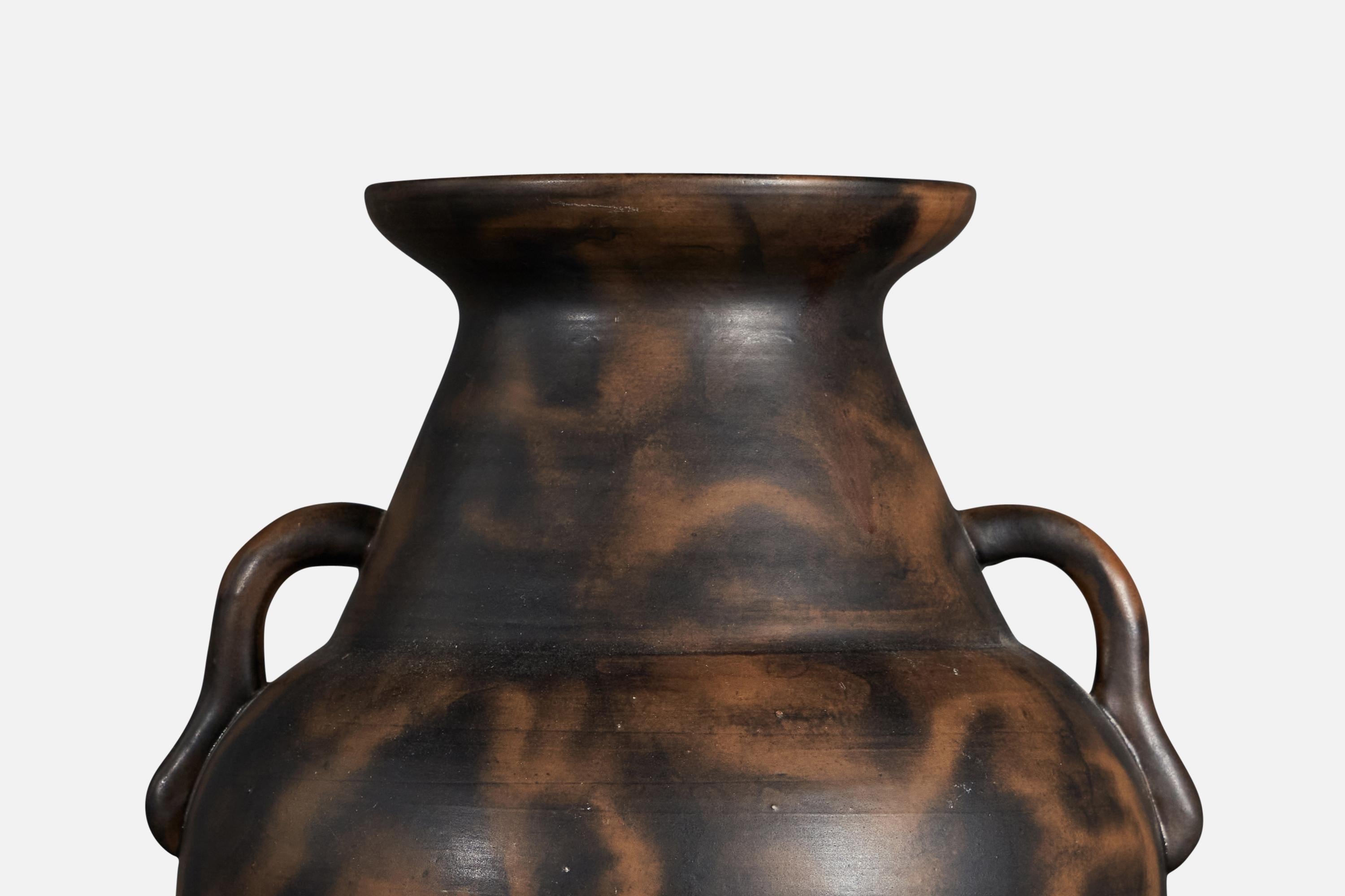 Erik Mornils, Vaso, Terracotta, Svezia, anni '1930 In condizioni buone in vendita a High Point, NC