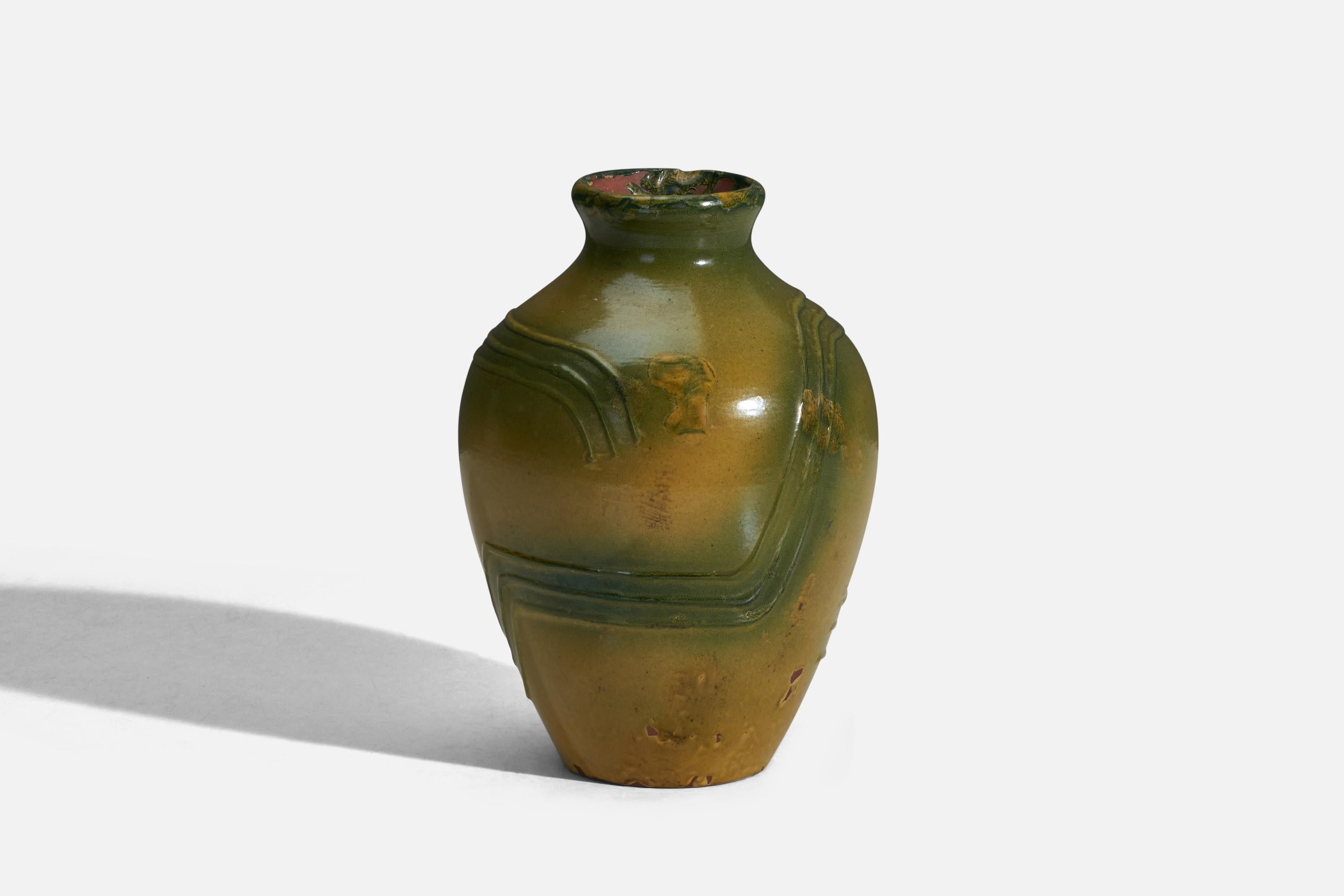 Swedish Erik Mornils, Vase, Green and Yellow Glazed Earthenware, Nittsjö, Sweden, 1940s For Sale