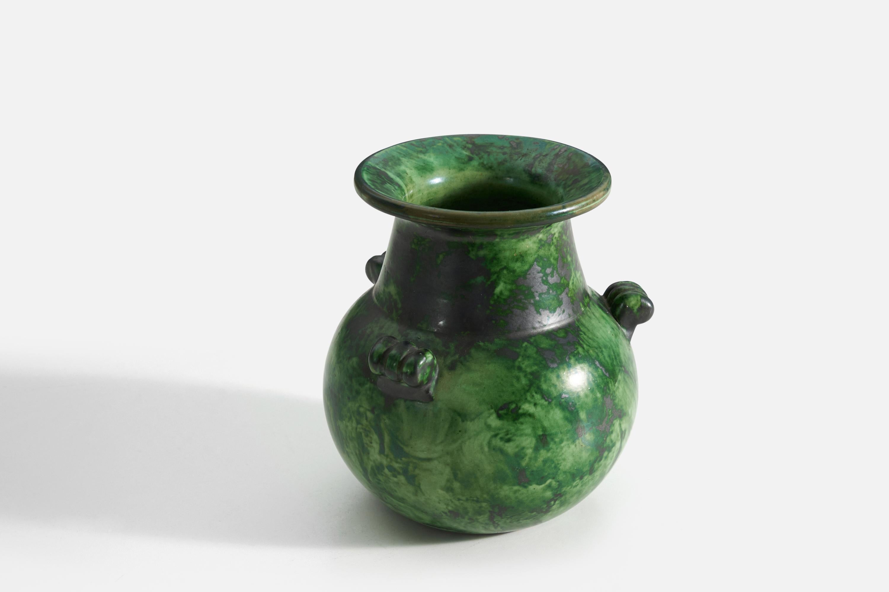 Scandinavian Modern Erik Mornils, Vase, Green-Glazed Earthenware, Nittsjö Sweden, 1940s For Sale