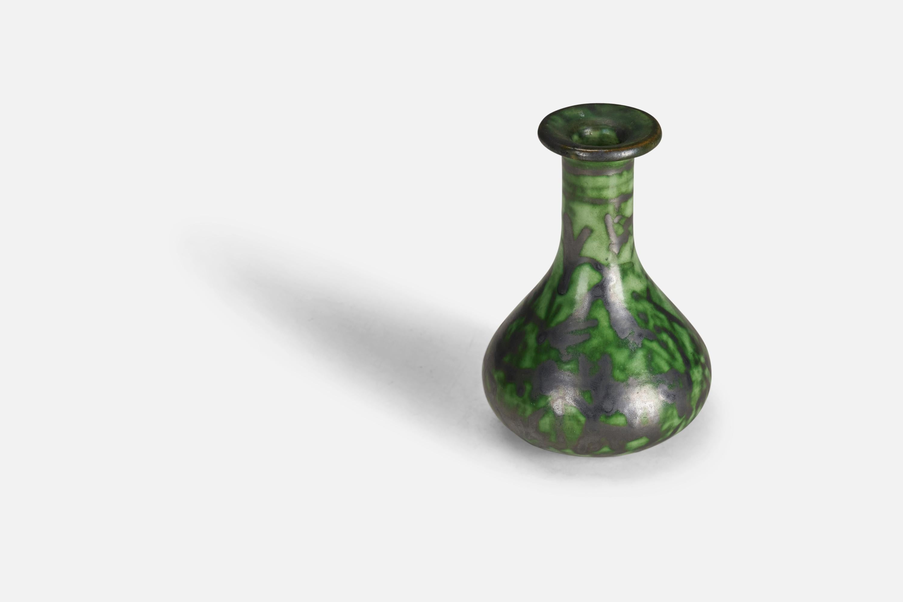 A green-glazed earthenware vase designed by Erik Mornils and produced by Nittsjö, Sweden, 1930s.