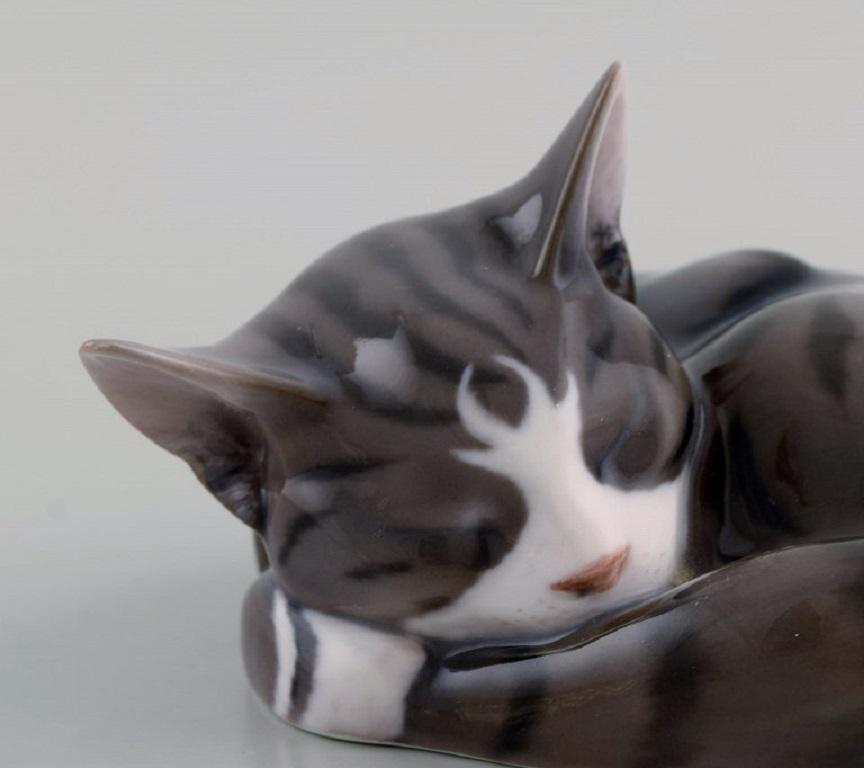 Erik Nielsen for Royal Copenhagen, Porcelain Figure, Sleeping Cat 1