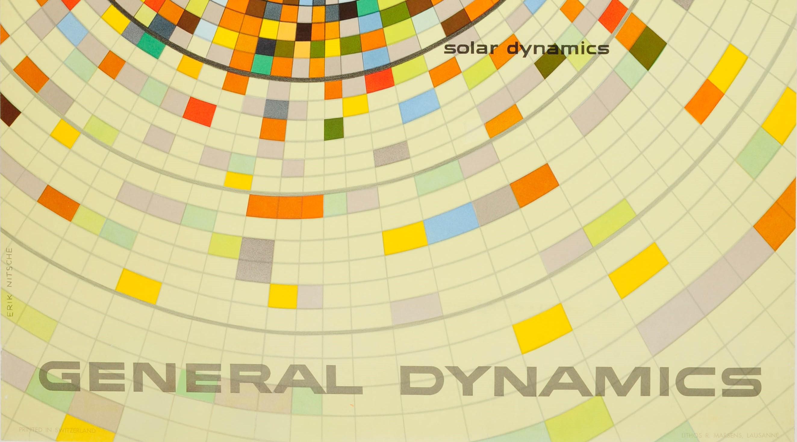 Affiche originale vintage de General Dynamics promouvant El Atomo Para La Paz Solar Dynamics par l'illustrateur, typographe et graphiste Erik Nitsche (1908-1998). Grande illustration représentant des carrés multicolores allant de couleurs foncées à