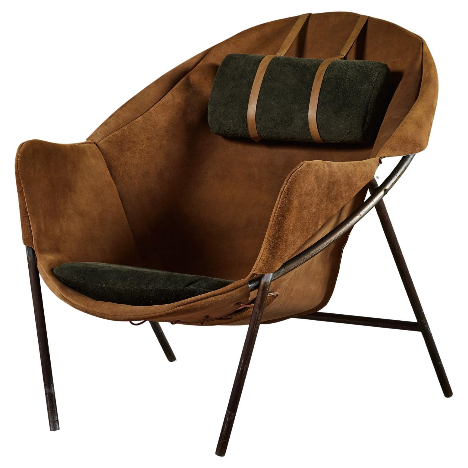 Erik Ole Jorgensen BO-360 Leather Lounge Chair for Bovirke For Sale