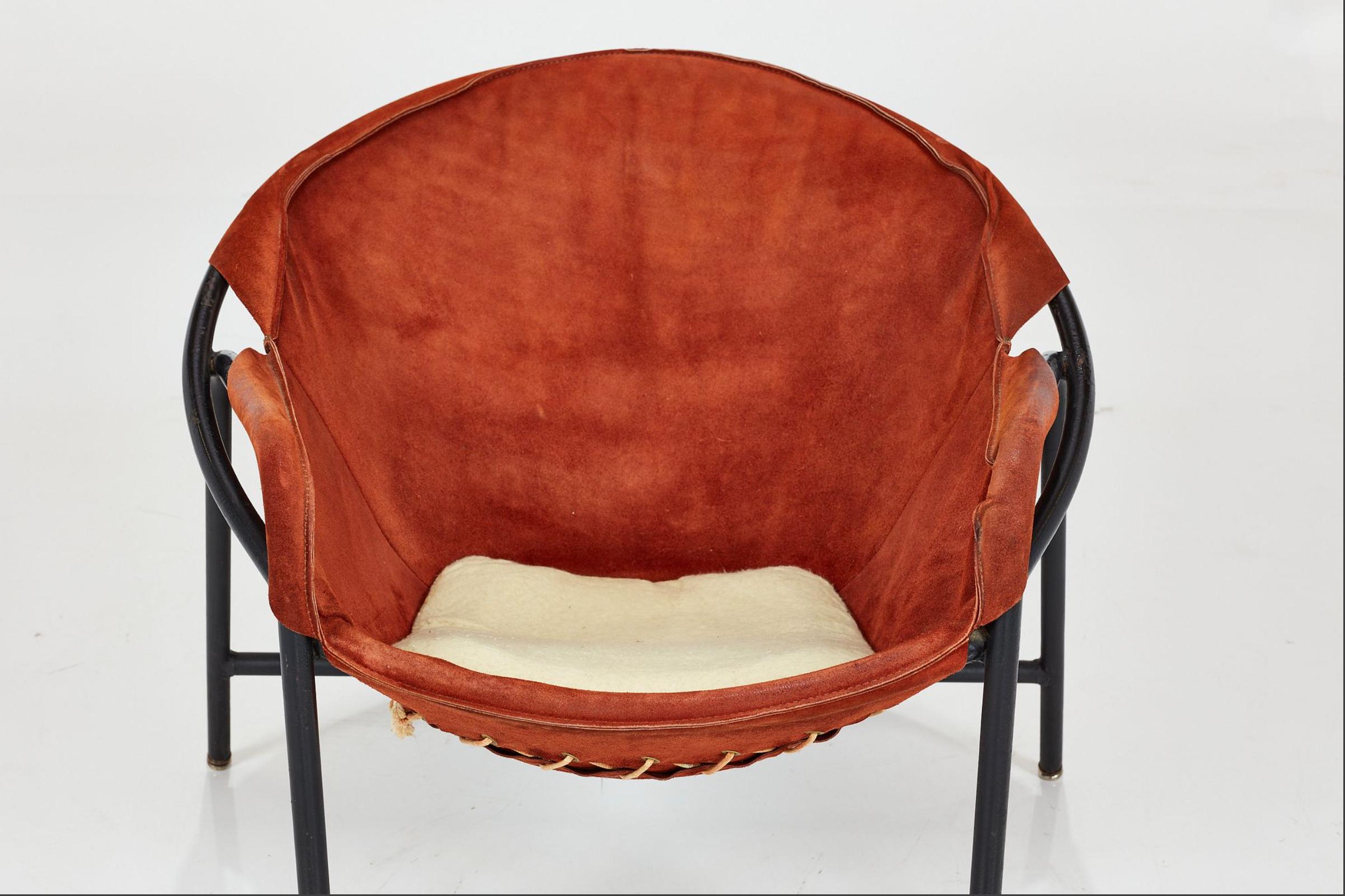 Fauteuils danois en daim cognac Erik Ole Jorgensen, lot de 2 Bon état - En vente à Los Angeles, CA
