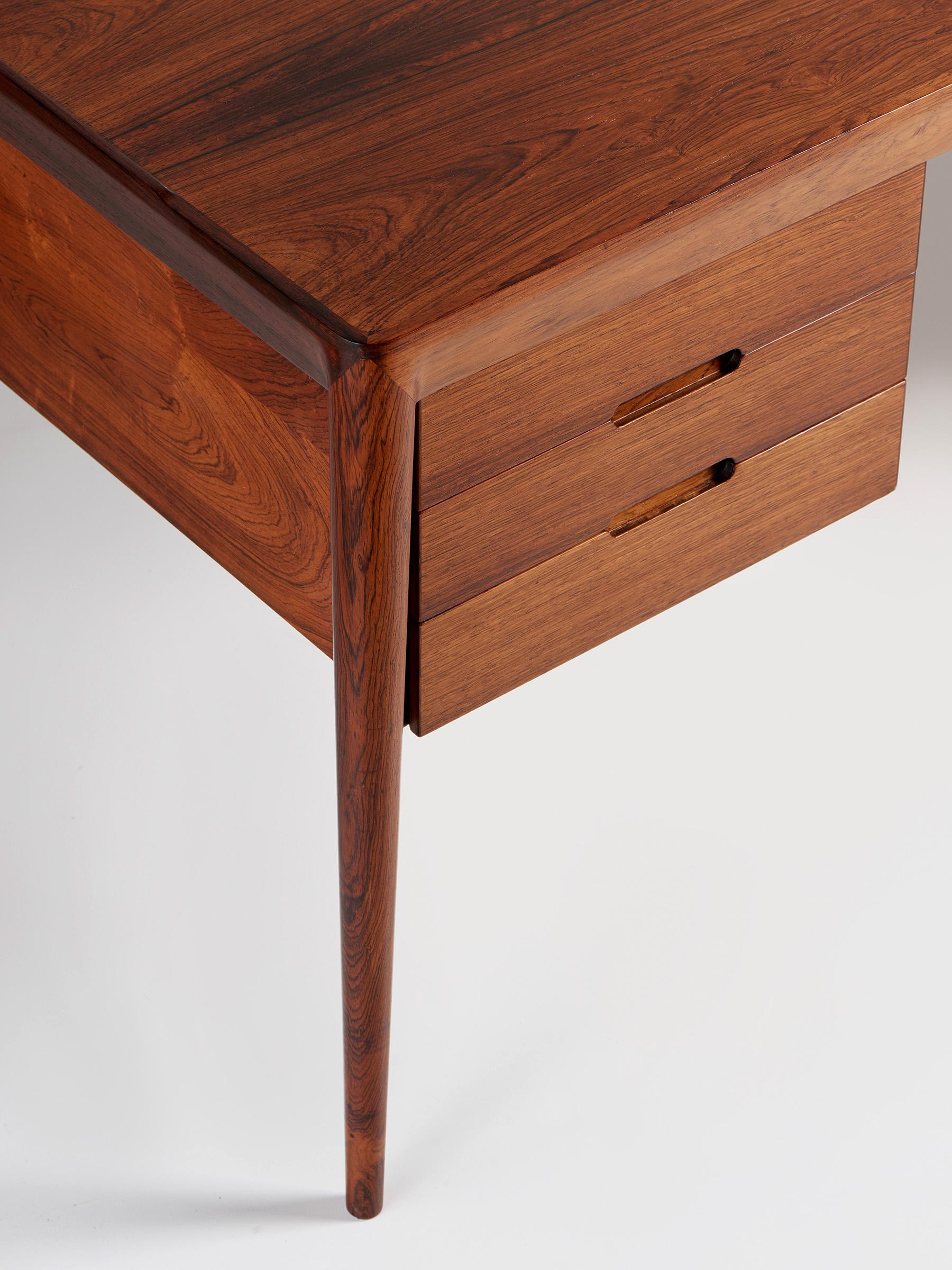 Escritorio danés de palisandro de Erik Risager-Hansen, c1960 en Excelente estado para la venta en London, England