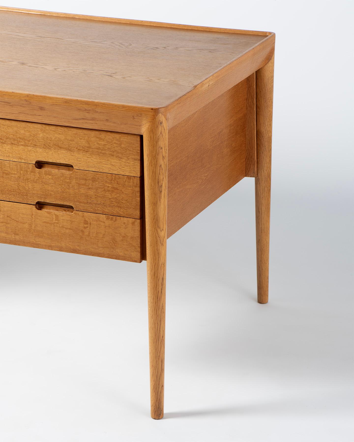 Erik Risager Hansen Oak Writing Desk, c1950s For Sale 2