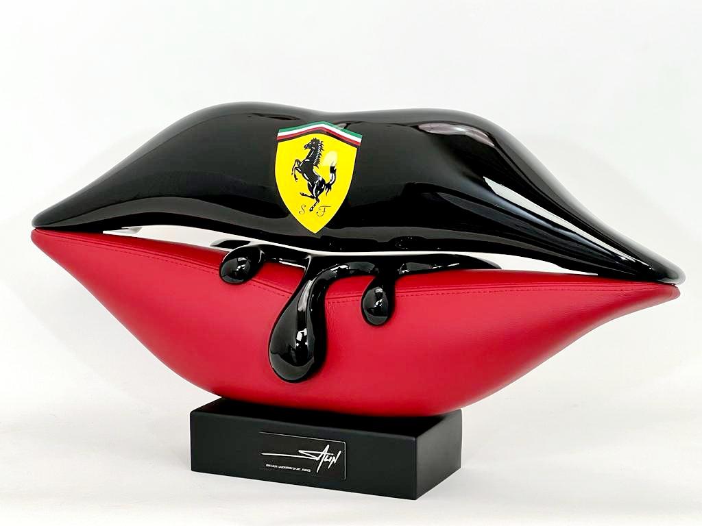 Ferrari Melting Lips - Sculpture by Erik Salin