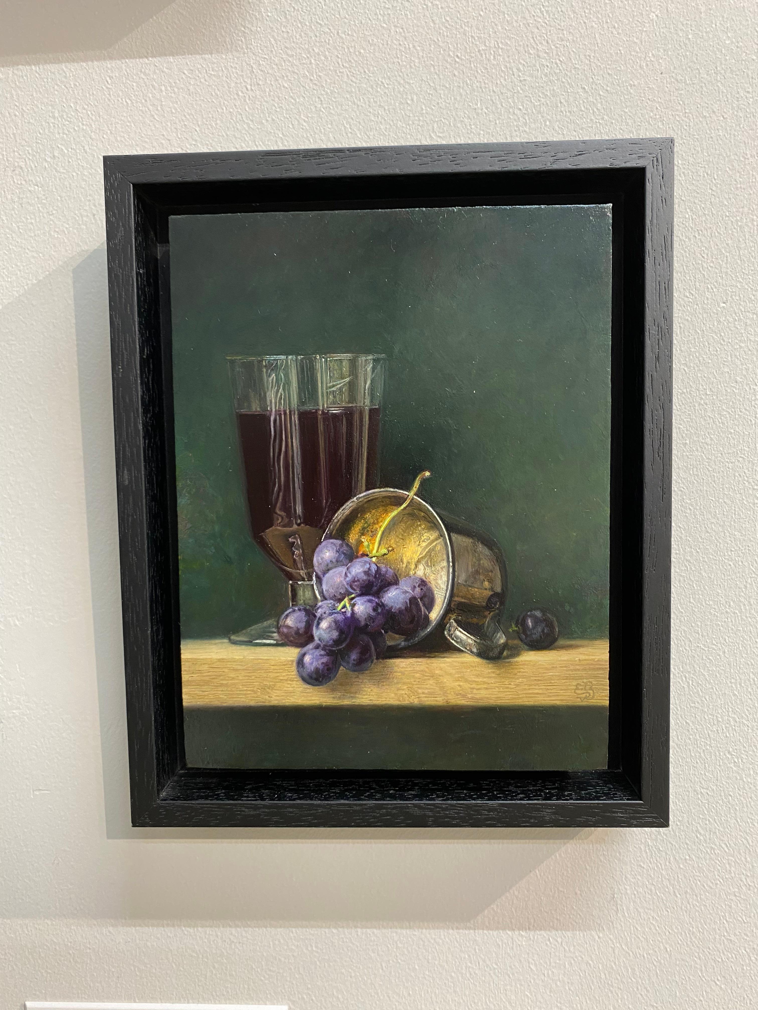 Grape Triangle - 21st Century Contemporary Realistic Still life Painting - Black Still-Life Painting by Erik van de Beek