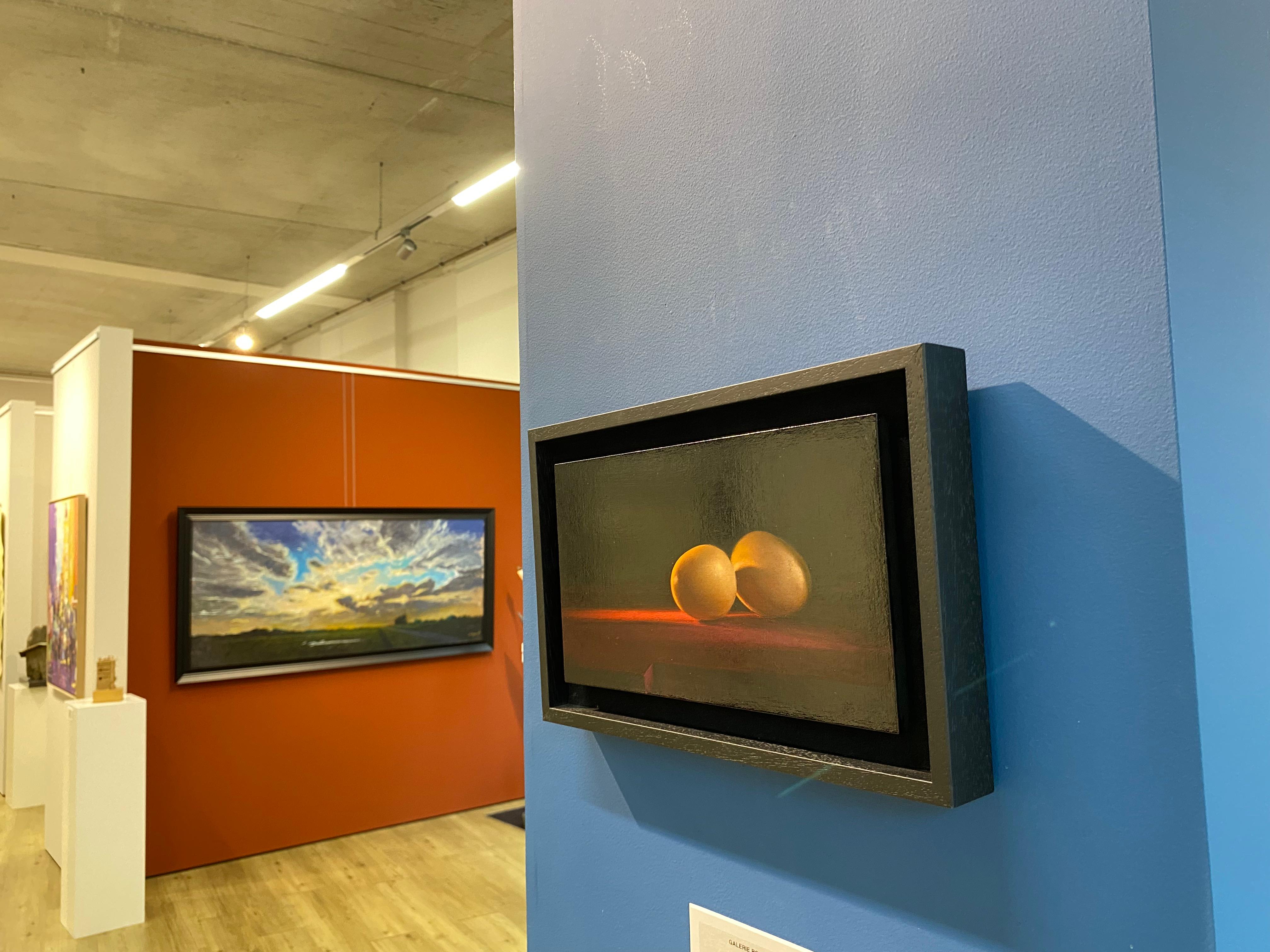 Lemniscate - Natura morta realistica contemporanea del 21° secolo in vendita 2