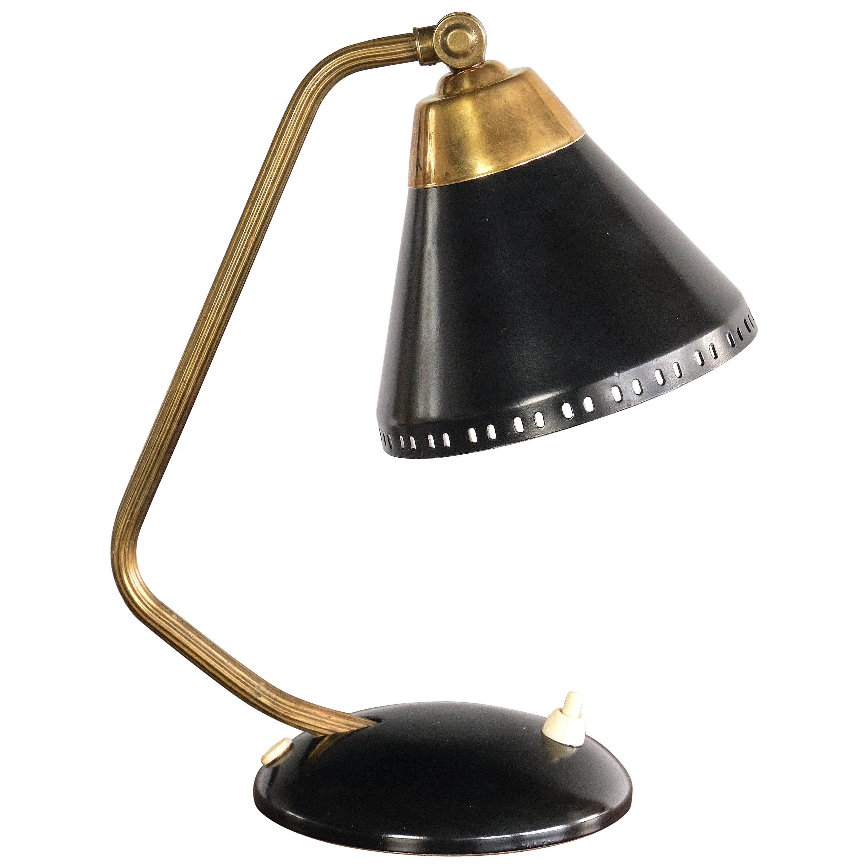 Erik Wärnå Table/Desk Lamp in Brass and Black Metal, EWÅ Värnamo, Sweden, 1950s