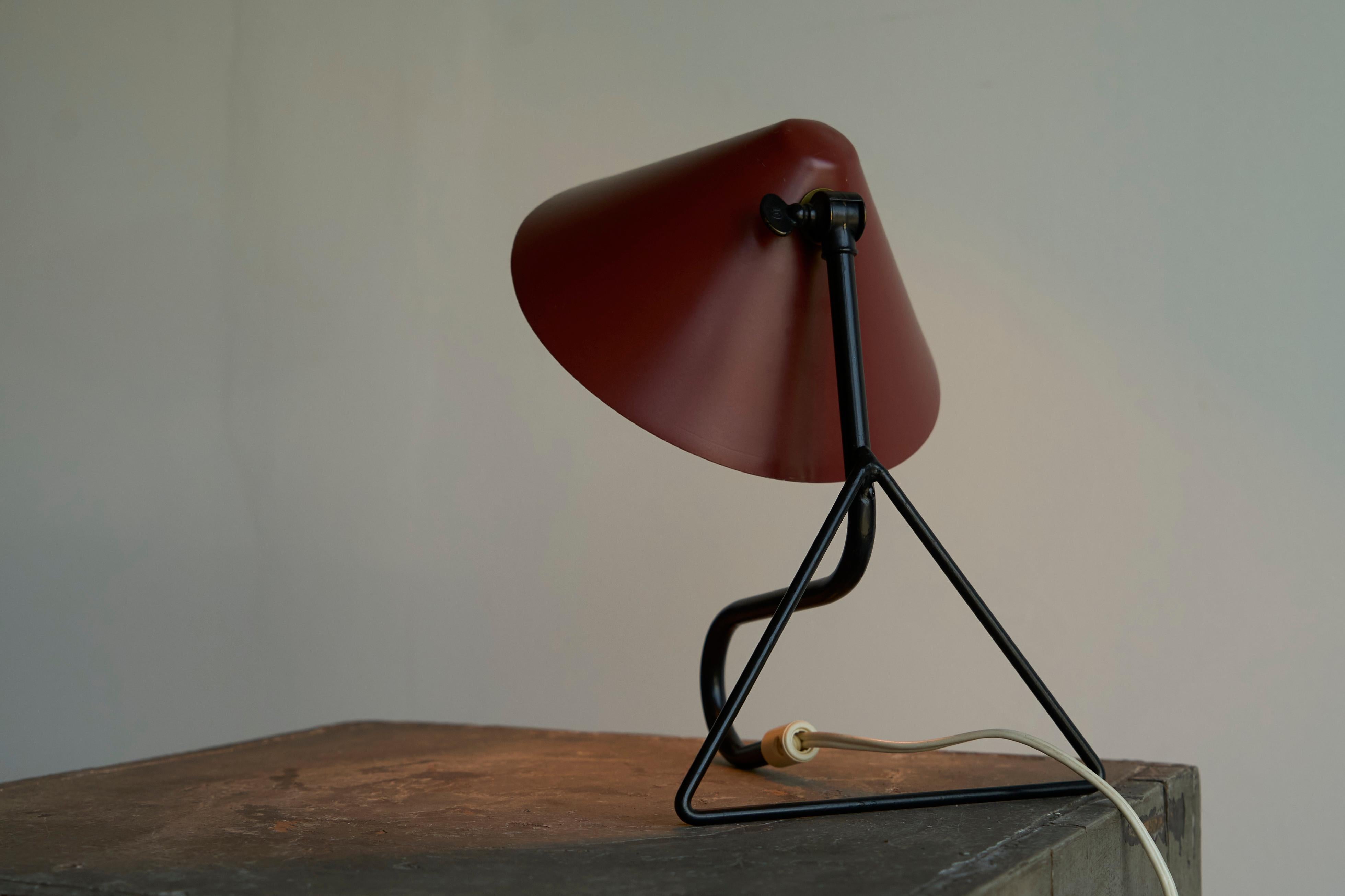 20th Century Erik Wärnå Table or Wall Lamp for Gnosjö Konstsmide 1950s For Sale