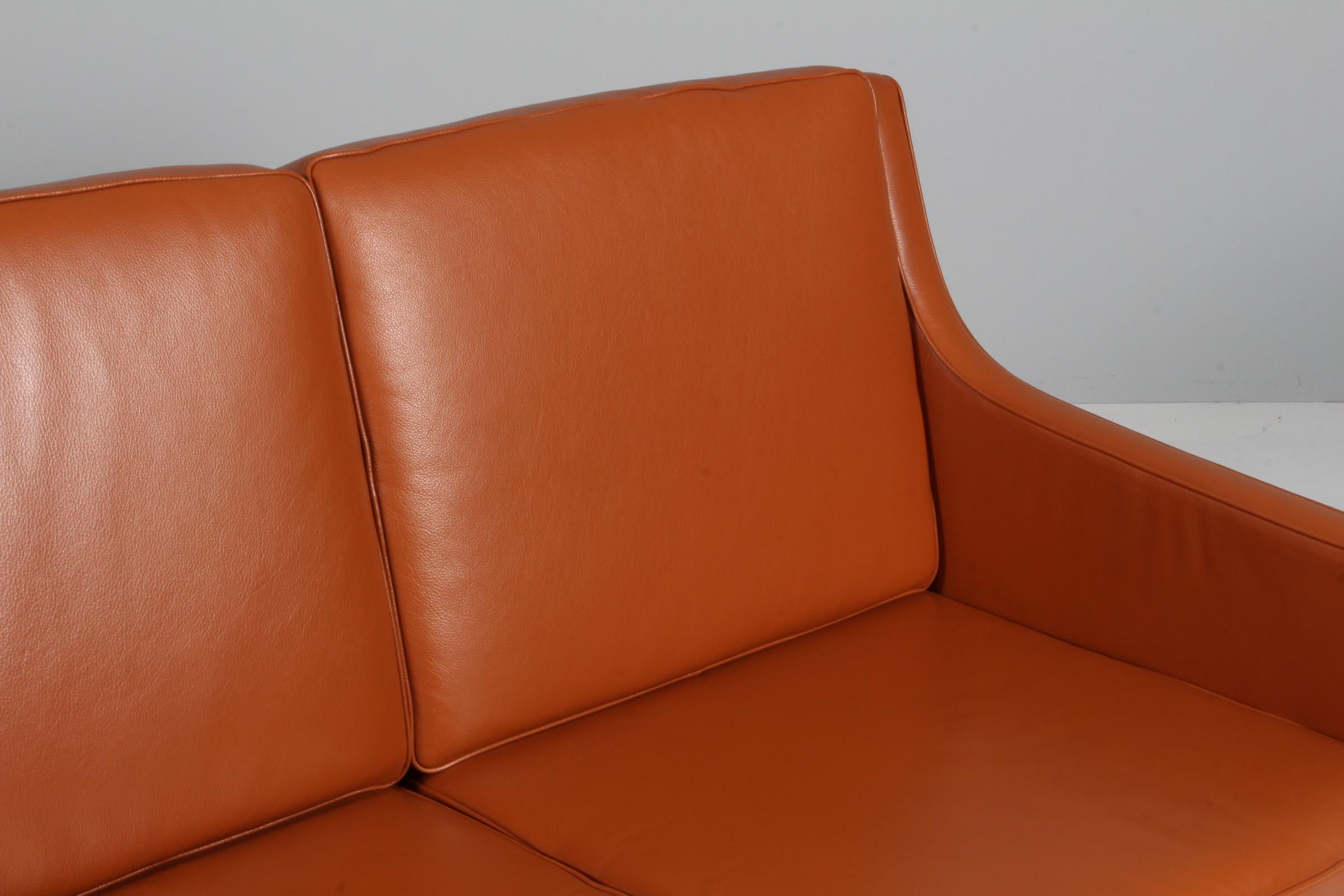Erik Wørts two seat sofa, cognac leather, oak, Denmark In Good Condition For Sale In Esbjerg, DK