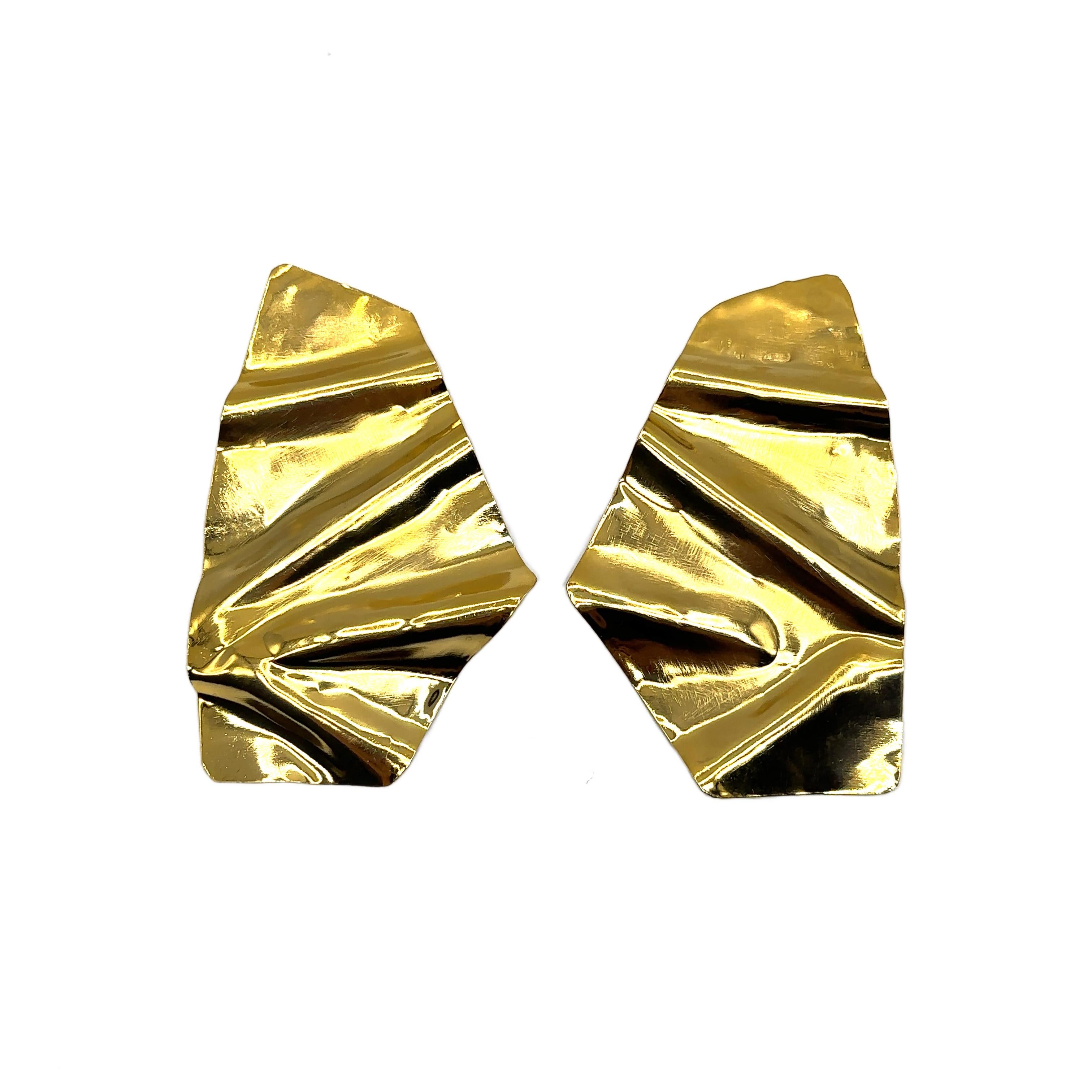 Constanza - Boucles d'oreilles pendantes plaqué or 14 carats Neuf - En vente à Forest Hills, NY