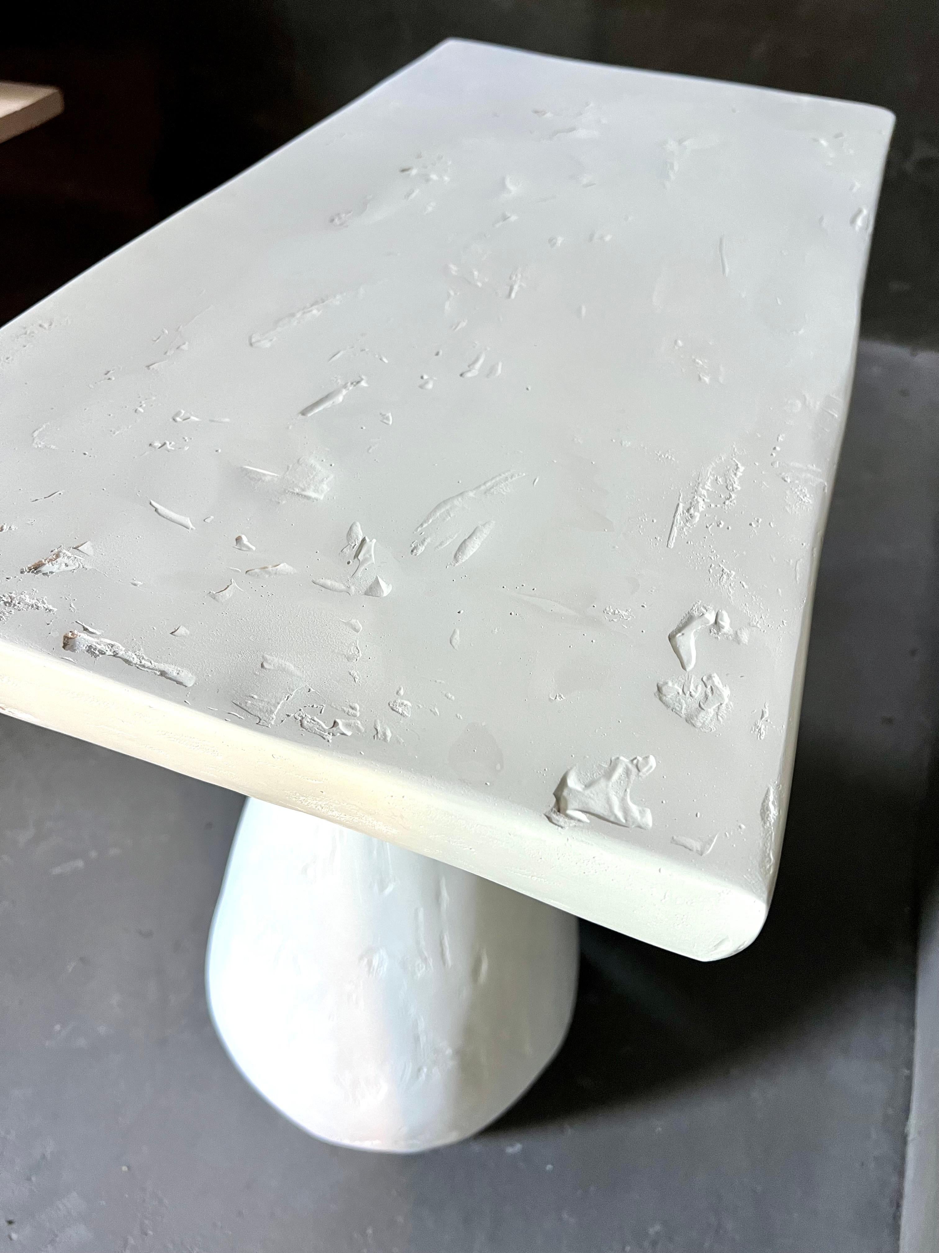 Erika Mini Table - Modern Hand Crafted Plaster Table by Artist Gabriel Anderson In New Condition In Putnam Valley, NY