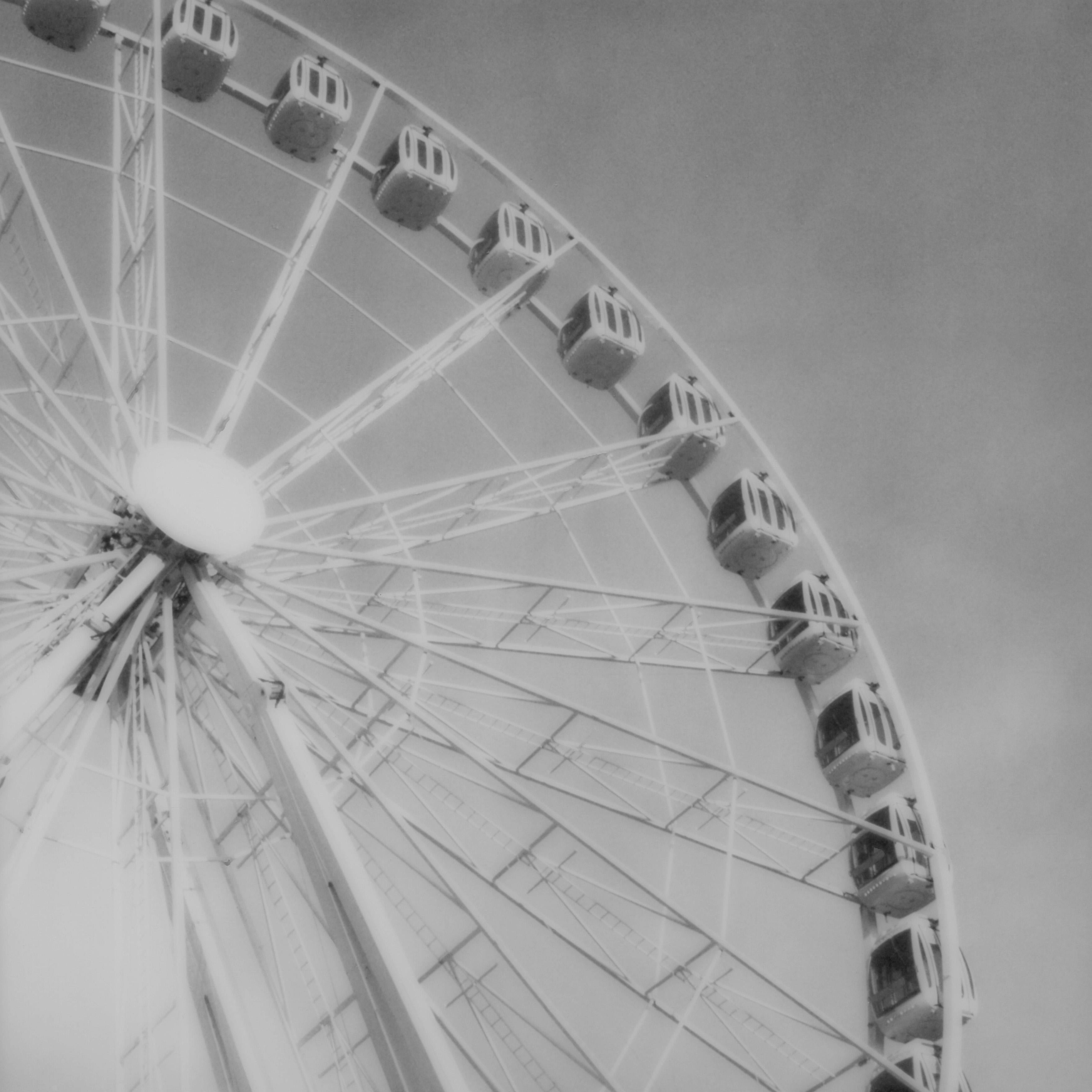 The Wheel (San Francisco) - 21st Century, Polaroid, Landscape