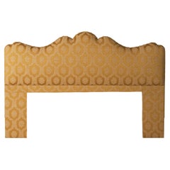 Eriu Headboard with 19th Century Hand-Dyed Damask with Silk Braid