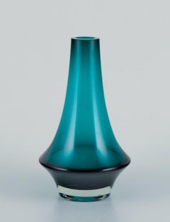 Erkkitapio Siiroinen for Riihimäen Lasi. Two vases in green and clear art glass