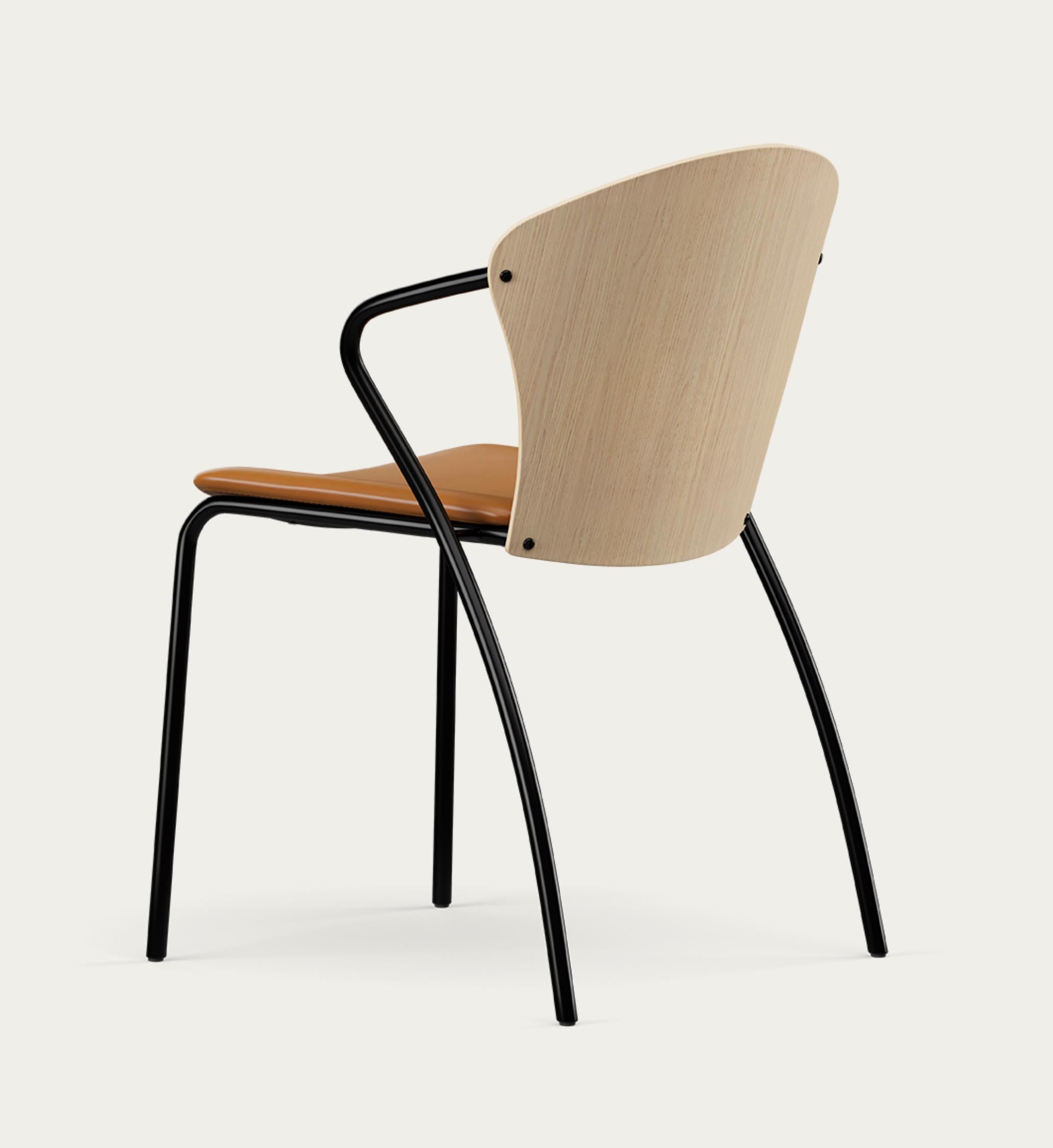 Colección Erla Solveig Oskarsdóttir Bessi Chair For One Danés en venta