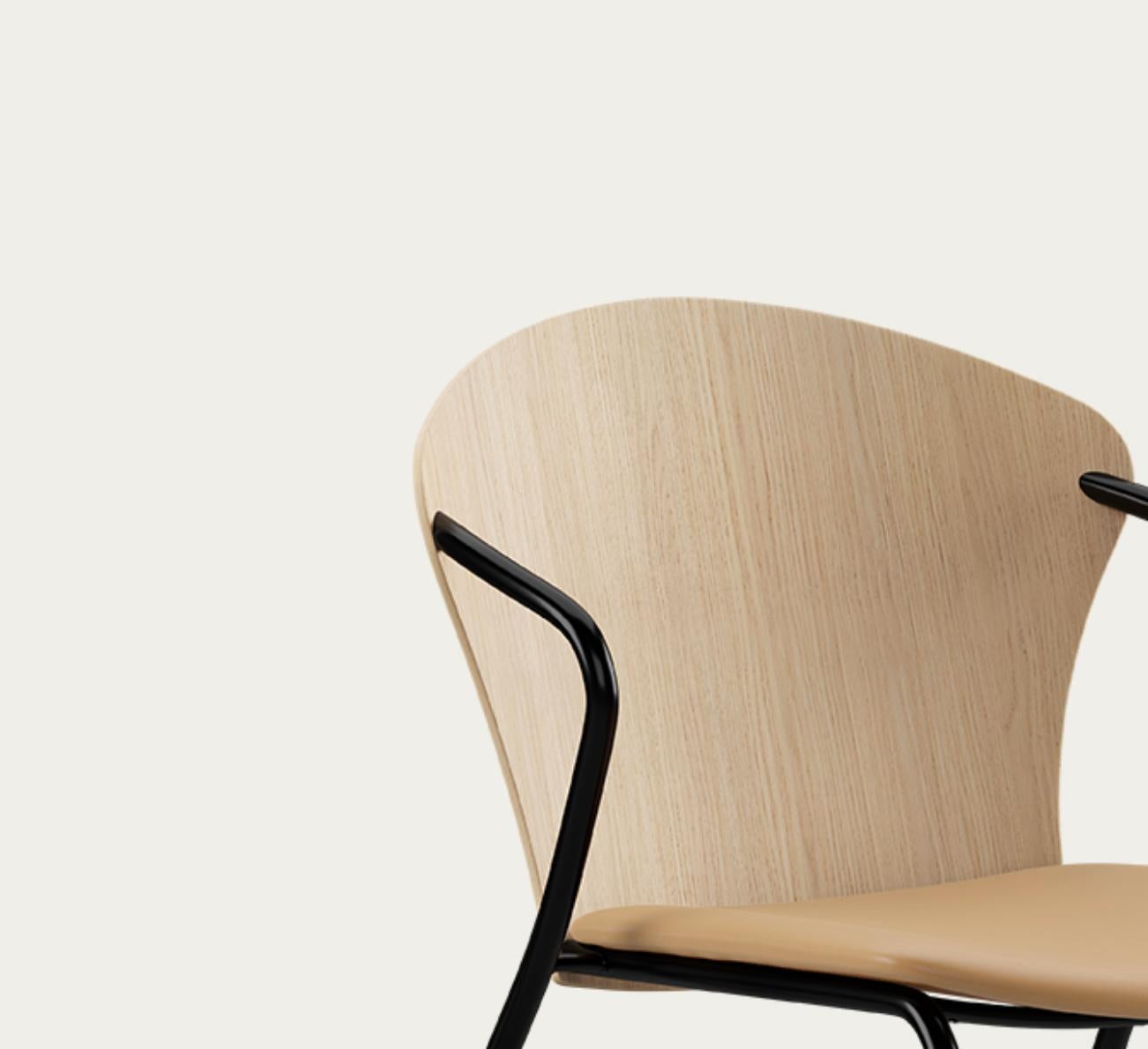 Erla Solveig Oskarsdóttir Bessi Chair For One Kollektion im Zustand „Neu“ im Angebot in Barcelona, Barcelona