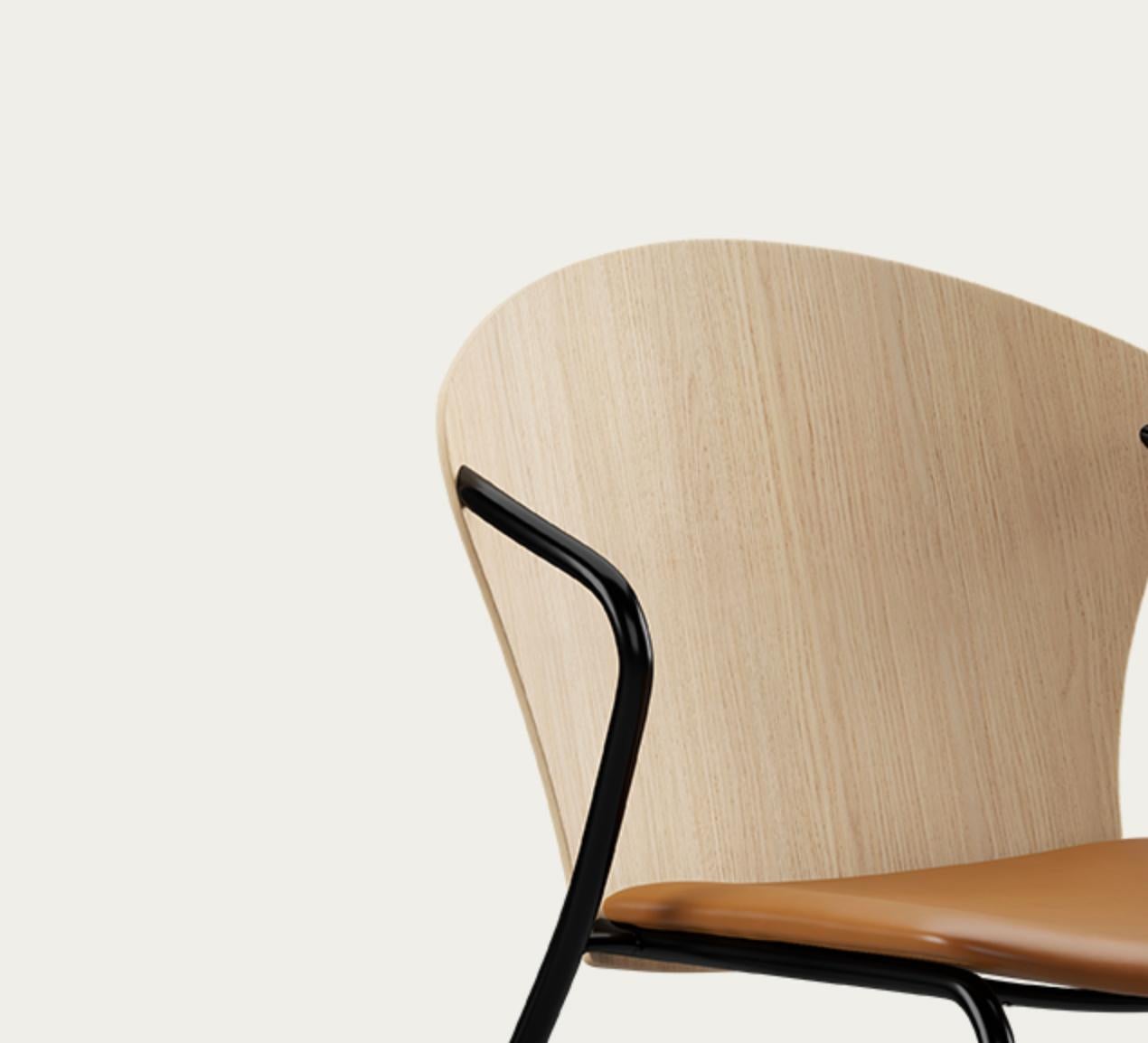 Colección Erla Solveig Oskarsdóttir Bessi Chair For One en Nuevo estado para la venta en Barcelona, Barcelona