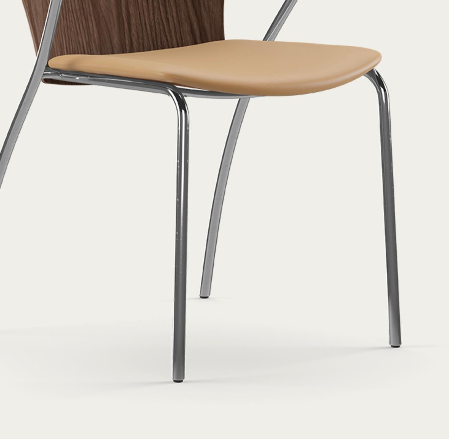Cromo Collection'S di Erla Solveig Oskarsdóttir Bessi Chair For One in vendita