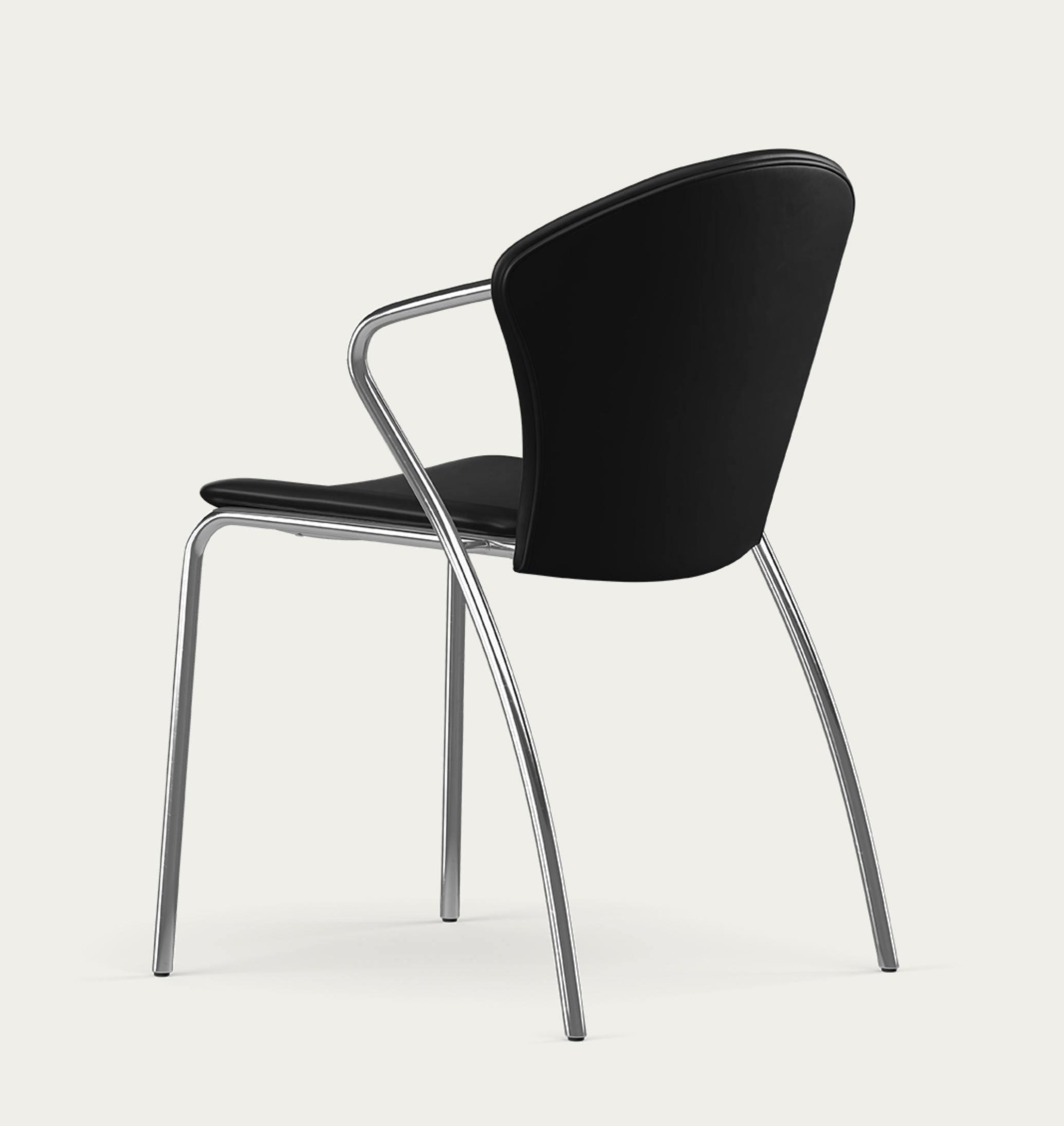 Cromo Collection'S di Erla Solveig Oskarsdóttir Bessi Chair For One in vendita