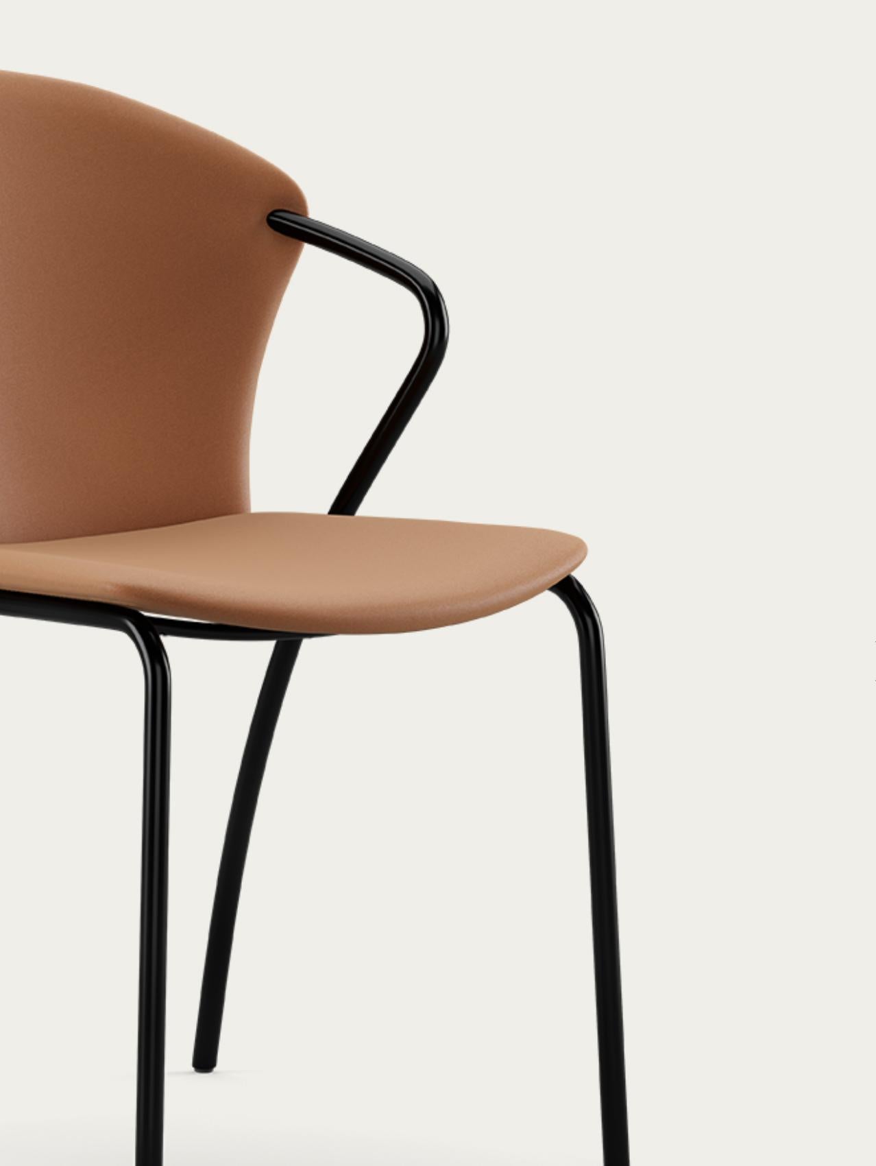 Cromo Collection'S di Erla Solveig Oskarsdóttir Bessi Chair For One in vendita