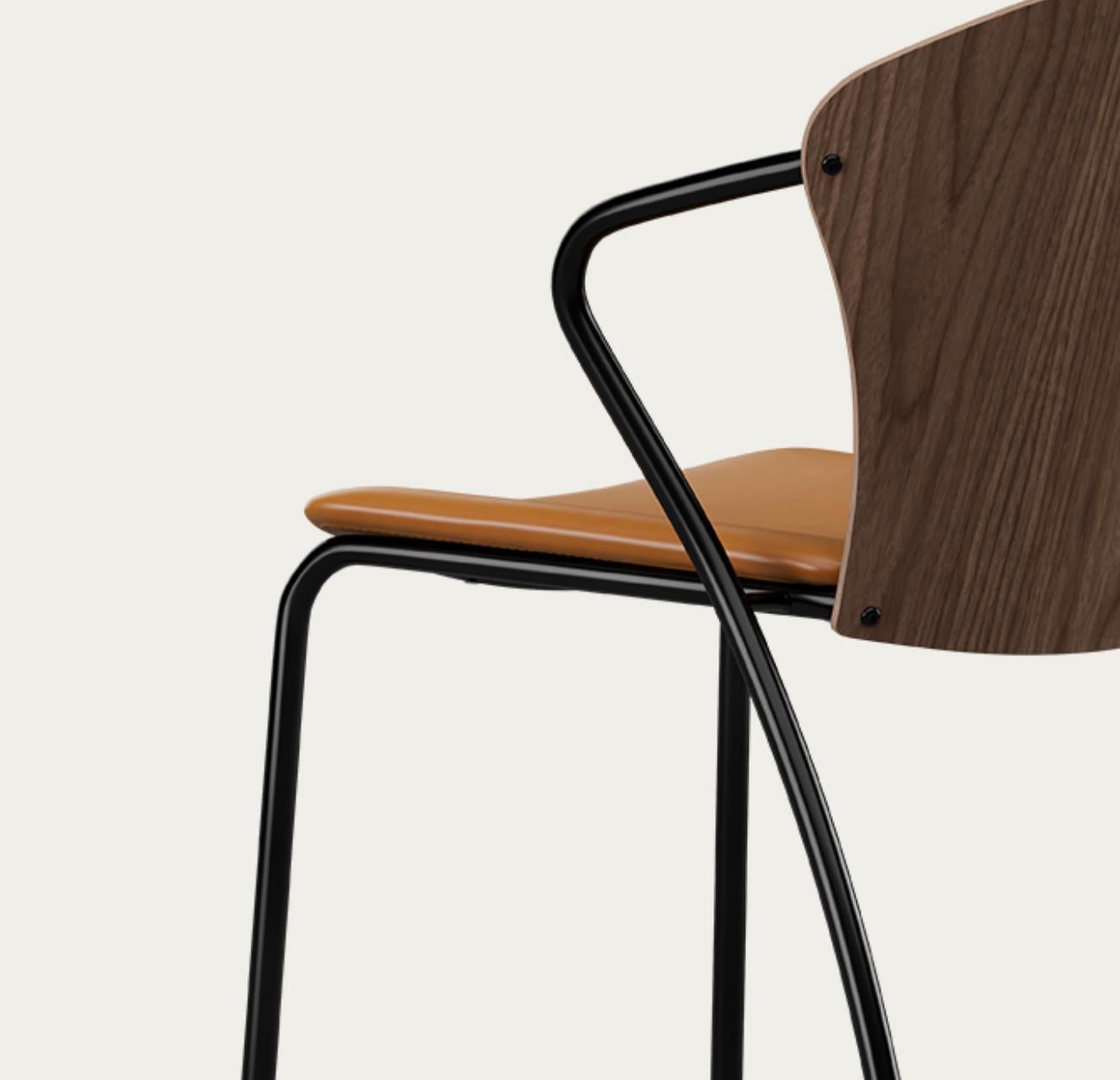 Collection'S di Erla Solveig Oskarsdóttir Bessi Chair For One in vendita 2