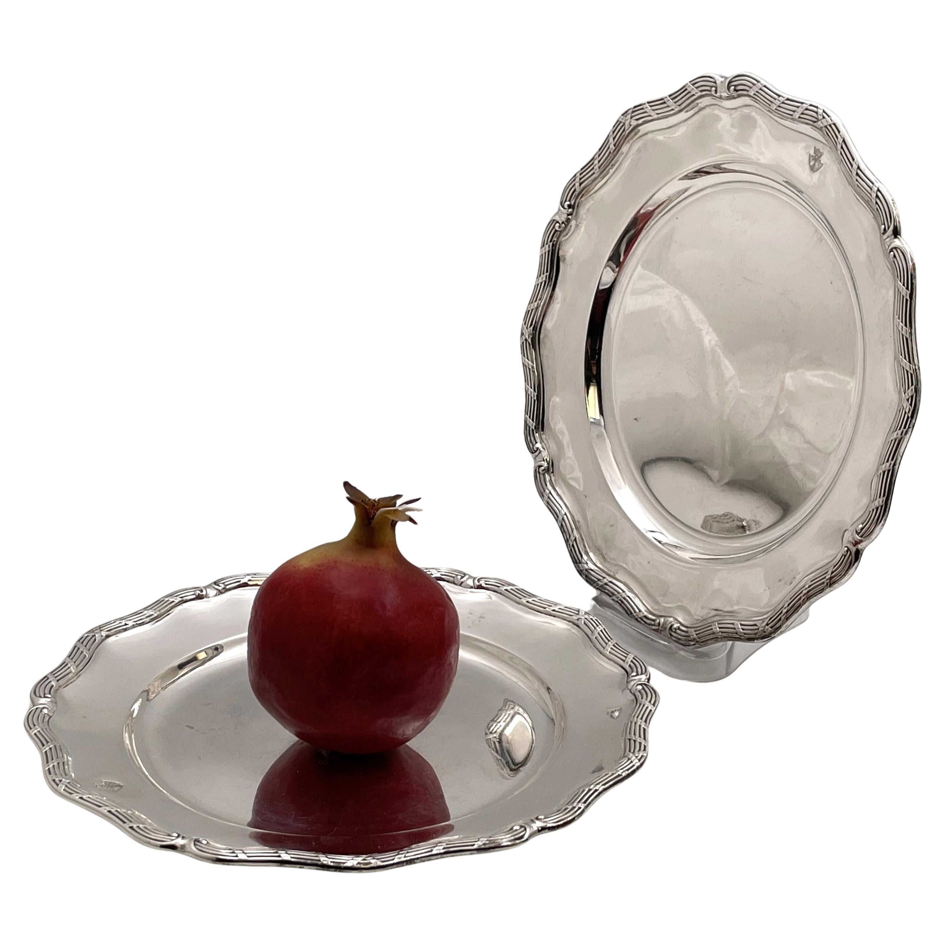 Erlandsson Pareja de fuentes/platos suecos de plata de 1908 en venta