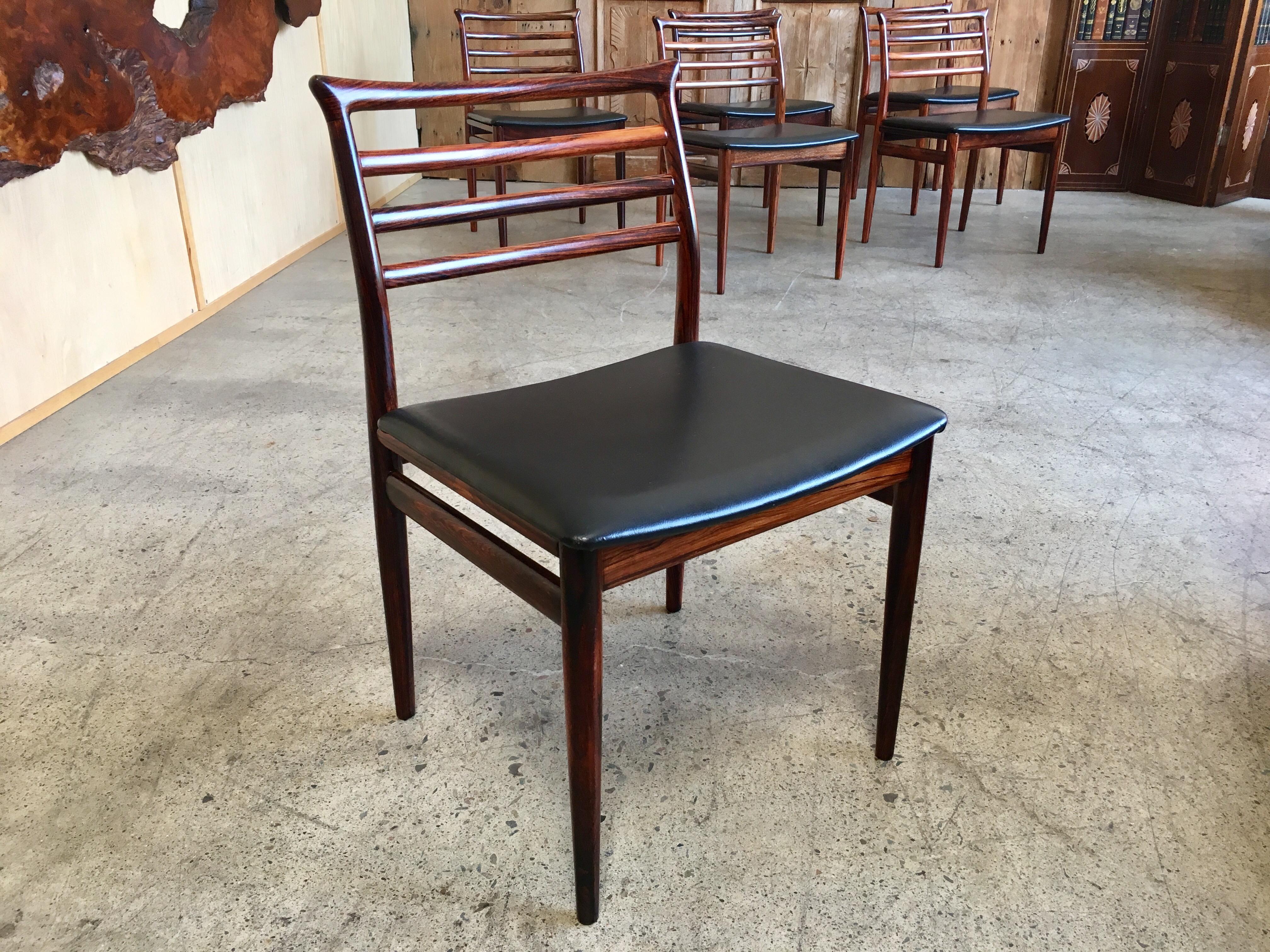 Midcentury Danish modern design chairs by Erling Tovits. These high quality rosewood chairs was manufactured by Sorø stolefabrik in the 1960s.