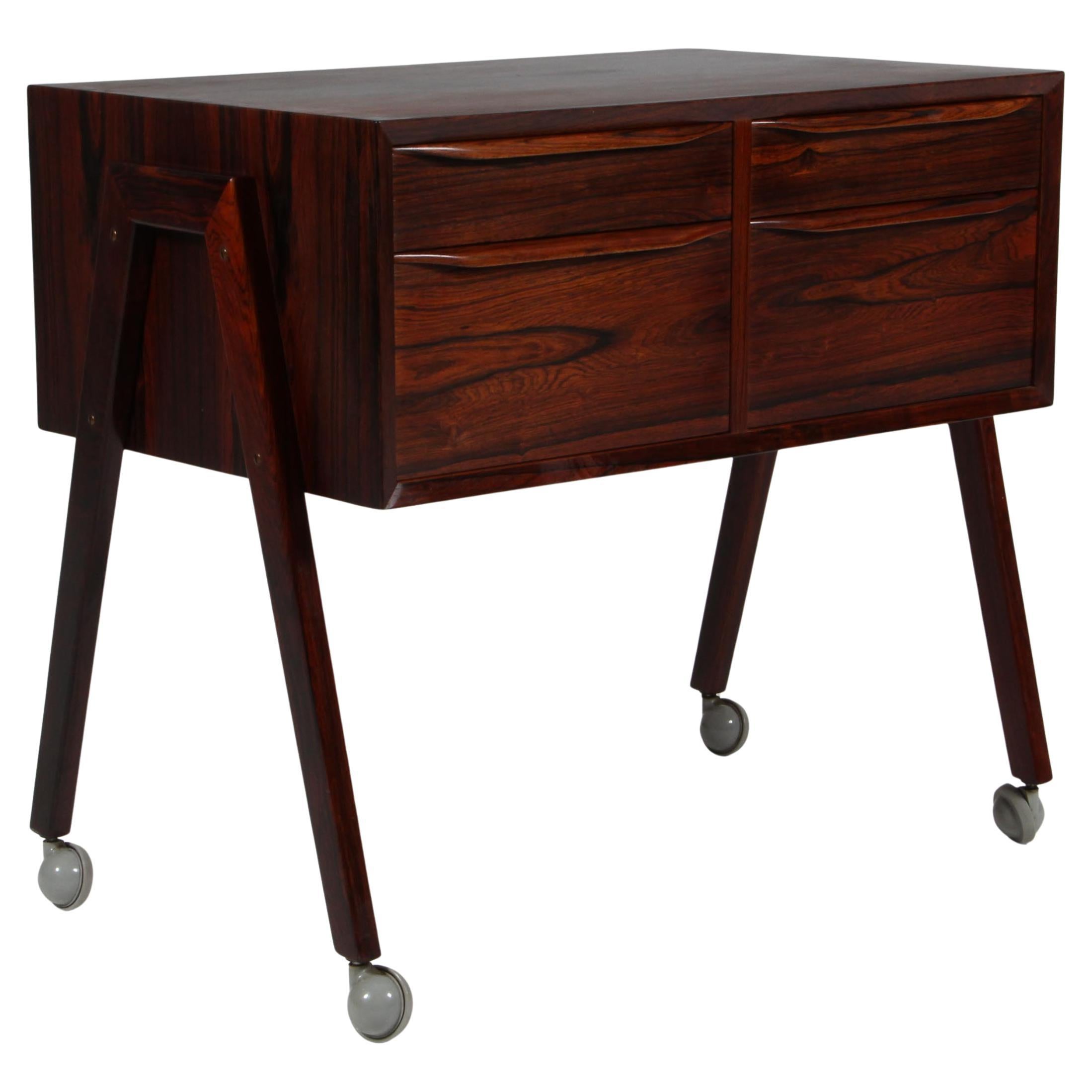 Erling Torvits, Sewing nest, Rosewood