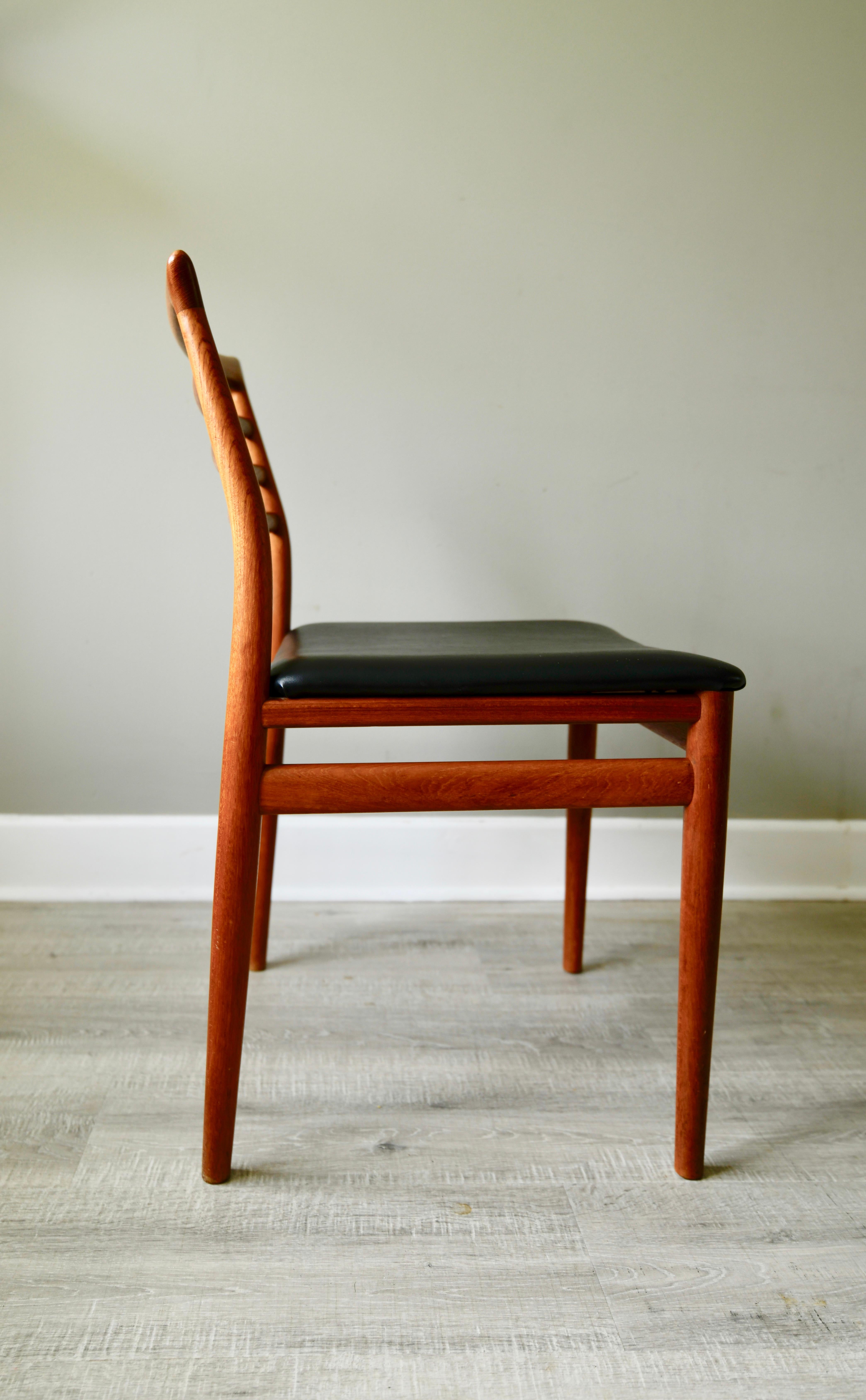 Hand-Crafted Erling Torvits Teak Dining Chairs for Sorø Stolefabrik, 1960s For Sale