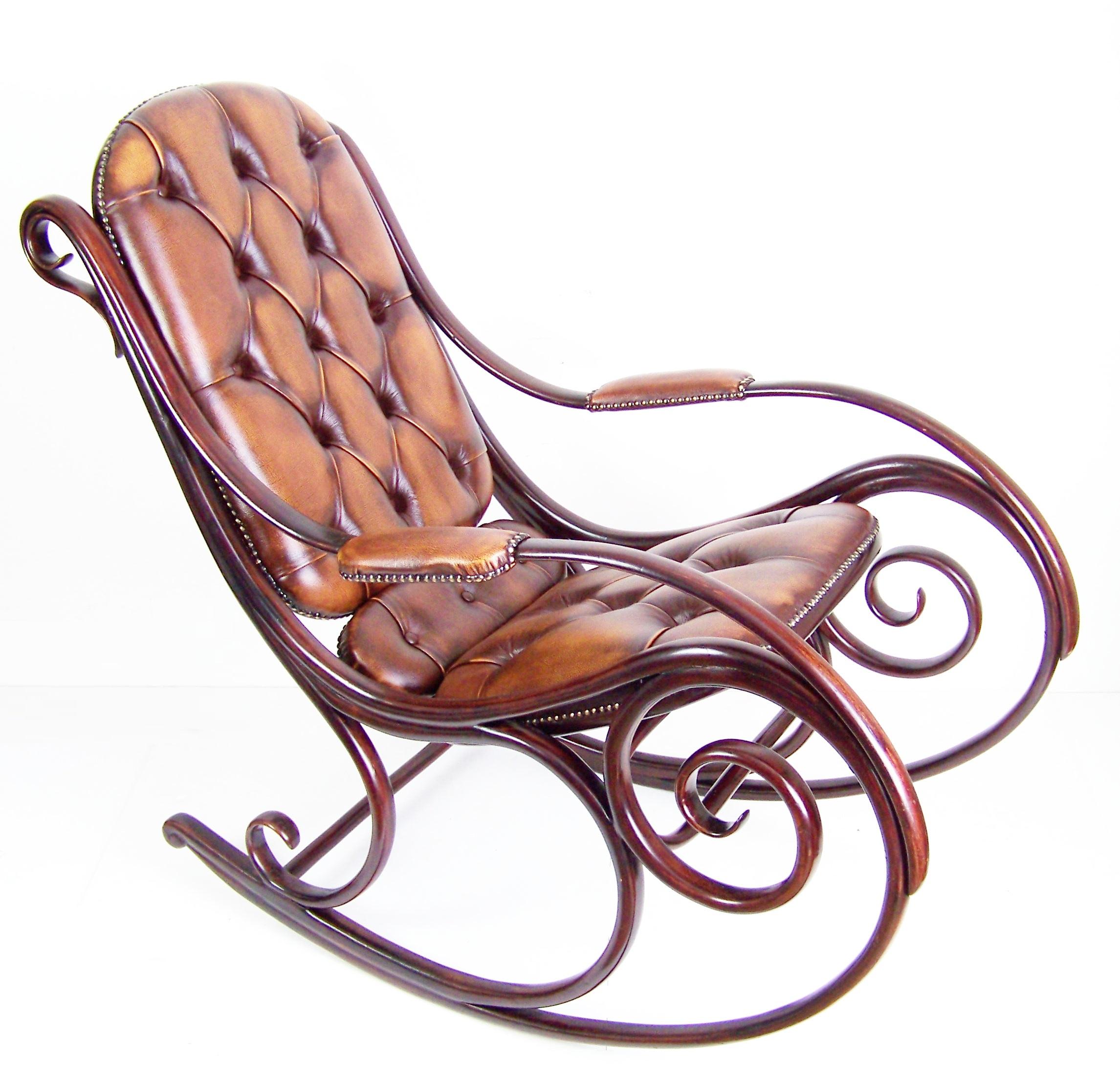 Very rare model, the first rocking chair, which was by Michael Thonet invented. Depending on the form and used stamp, this is a very rare archaic model. The armchair was made for upholstery. It was in that time more luxurious, than with a regular