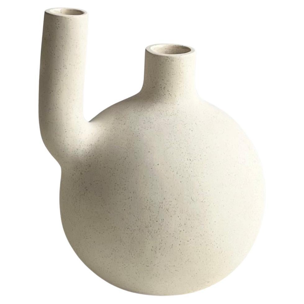 Vaso scultoreo Ermes Excuse Me di Karin Amdal
