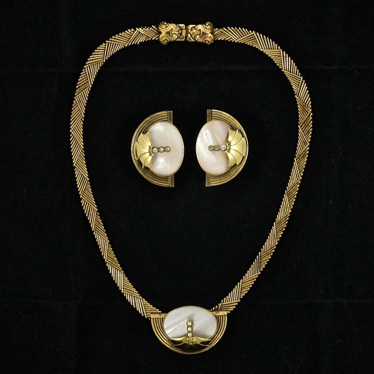 Ermani Bulatti Gold Plated Mother of Pearl Crystal Necklace and Earrings Set For Sale 6