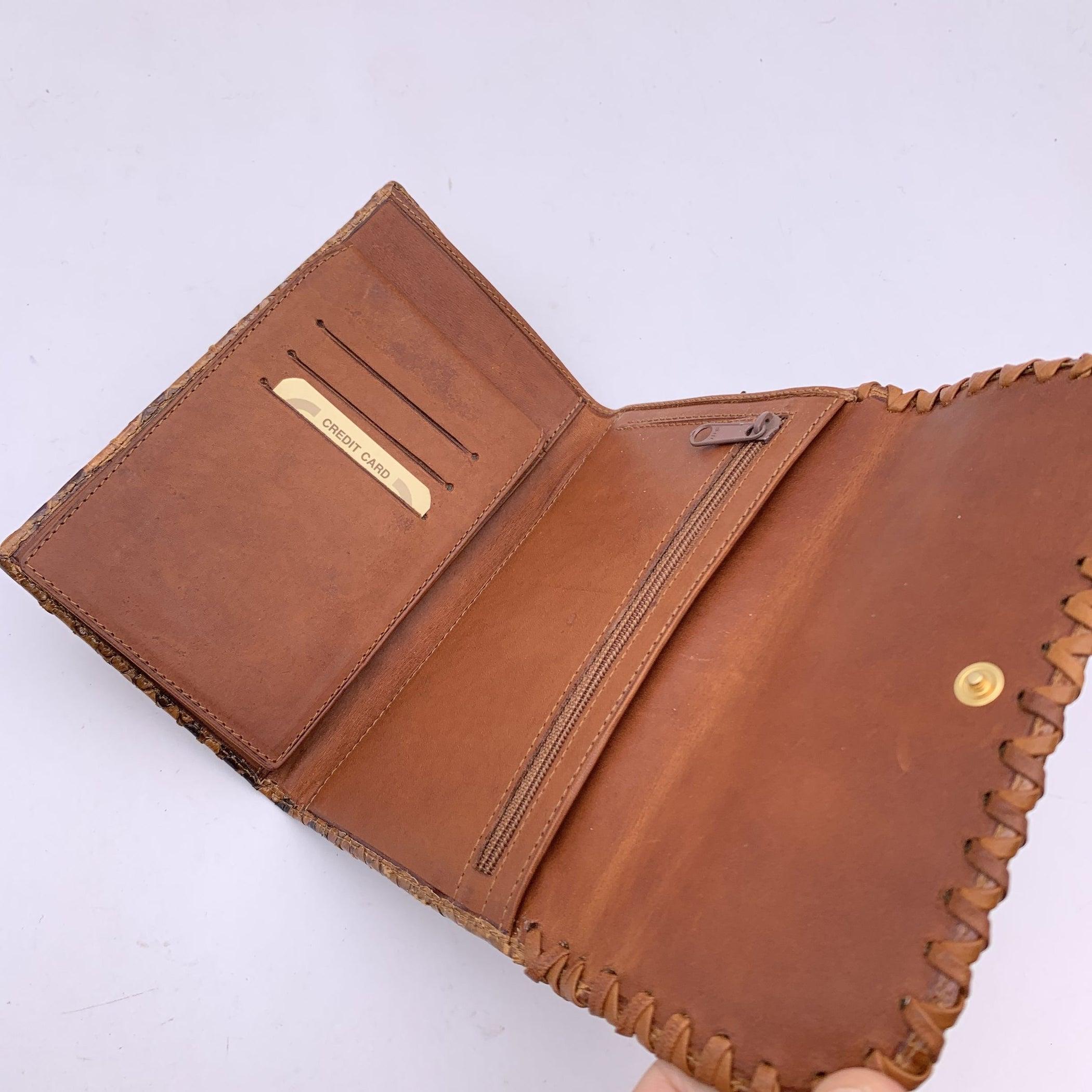 Women's Ermanno Daelli Light Brown Flap Wallet with Checkbook Holder For Sale