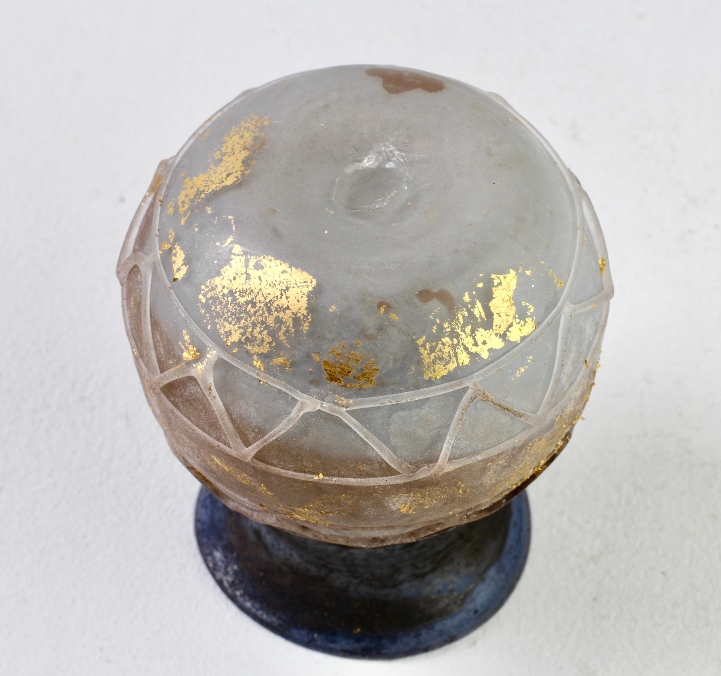 Ermanno Nason for Cenedese Gold & Blue 'Scavo con Greche' Murano Glass Vase en vente 8