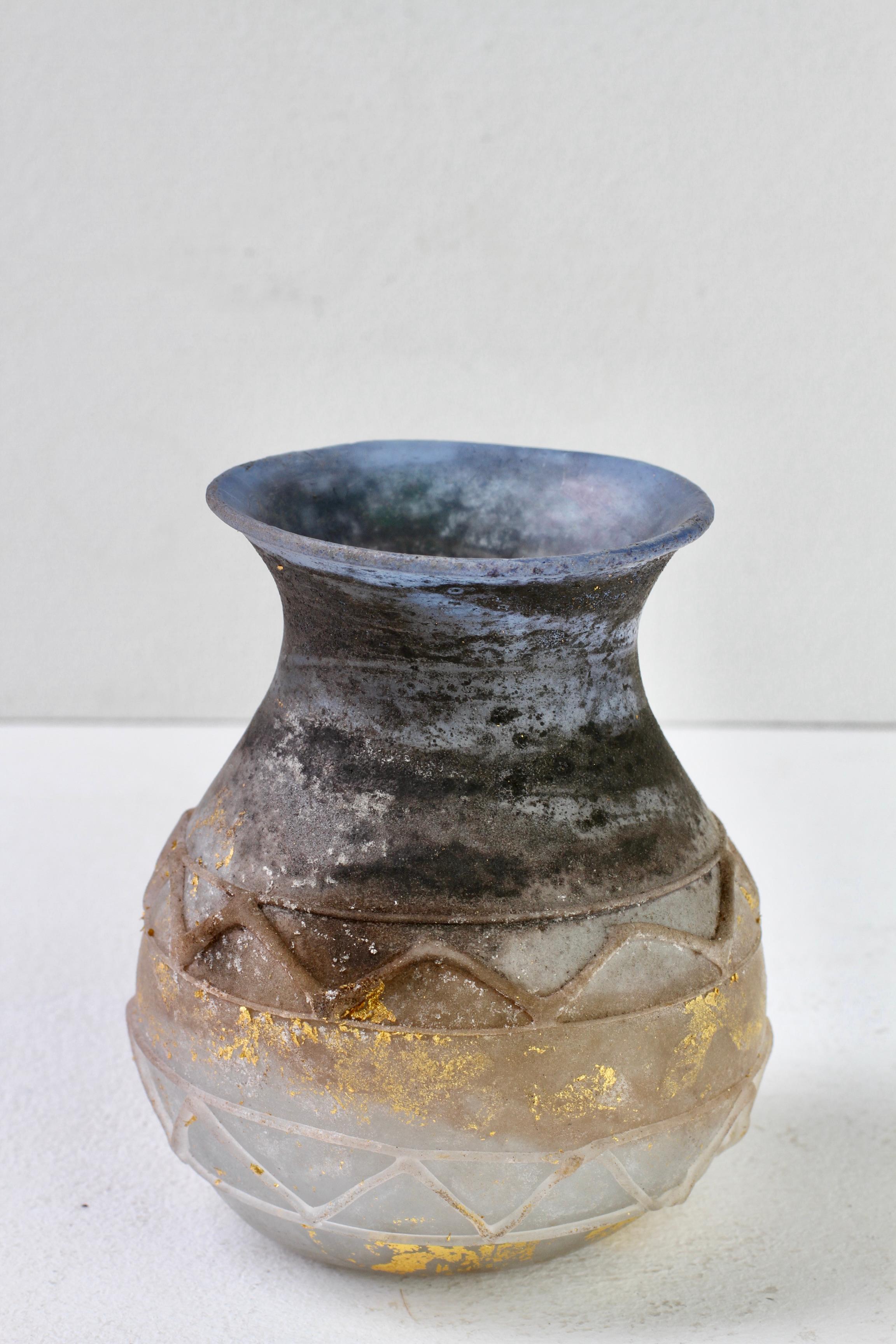 Ermanno Nason for Cenedese Gold & Blue 'Scavo con Greche' Murano Glass Vase Bon état - En vente à Landau an der Isar, Bayern