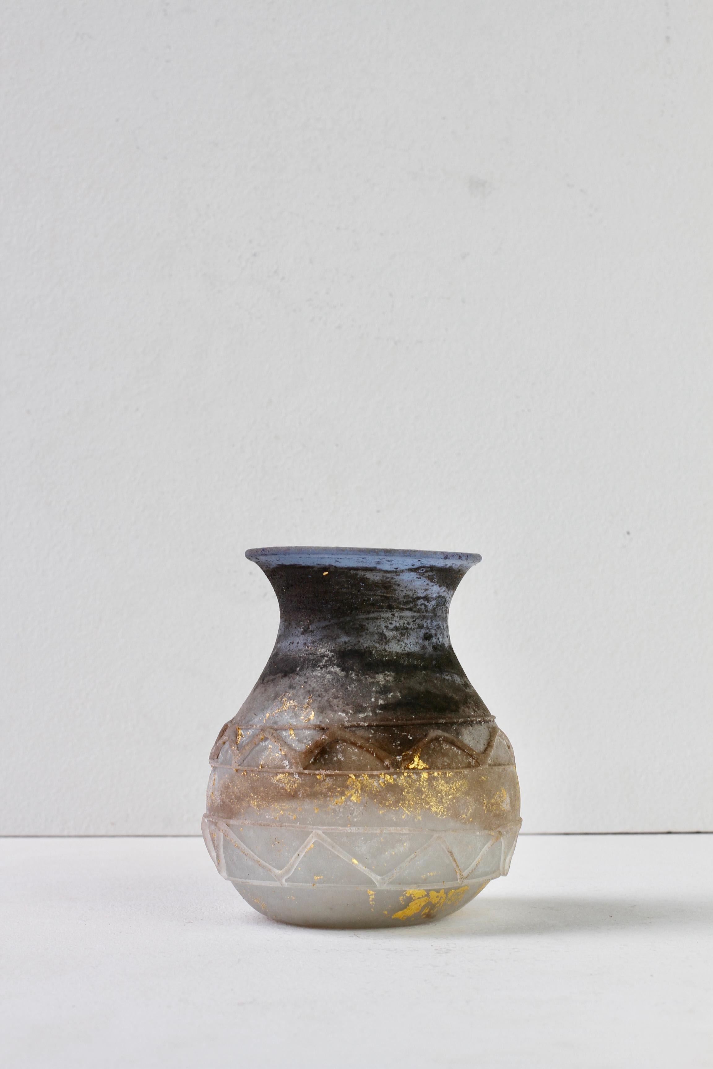 Ermanno Nason for Cenedese Gold & Blue 'Scavo con Greche' Murano Glass Vase en vente 1