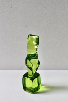 Ermanno Nason para Cenedese Escultura femenina desnuda verde de cristal de Murano italiano