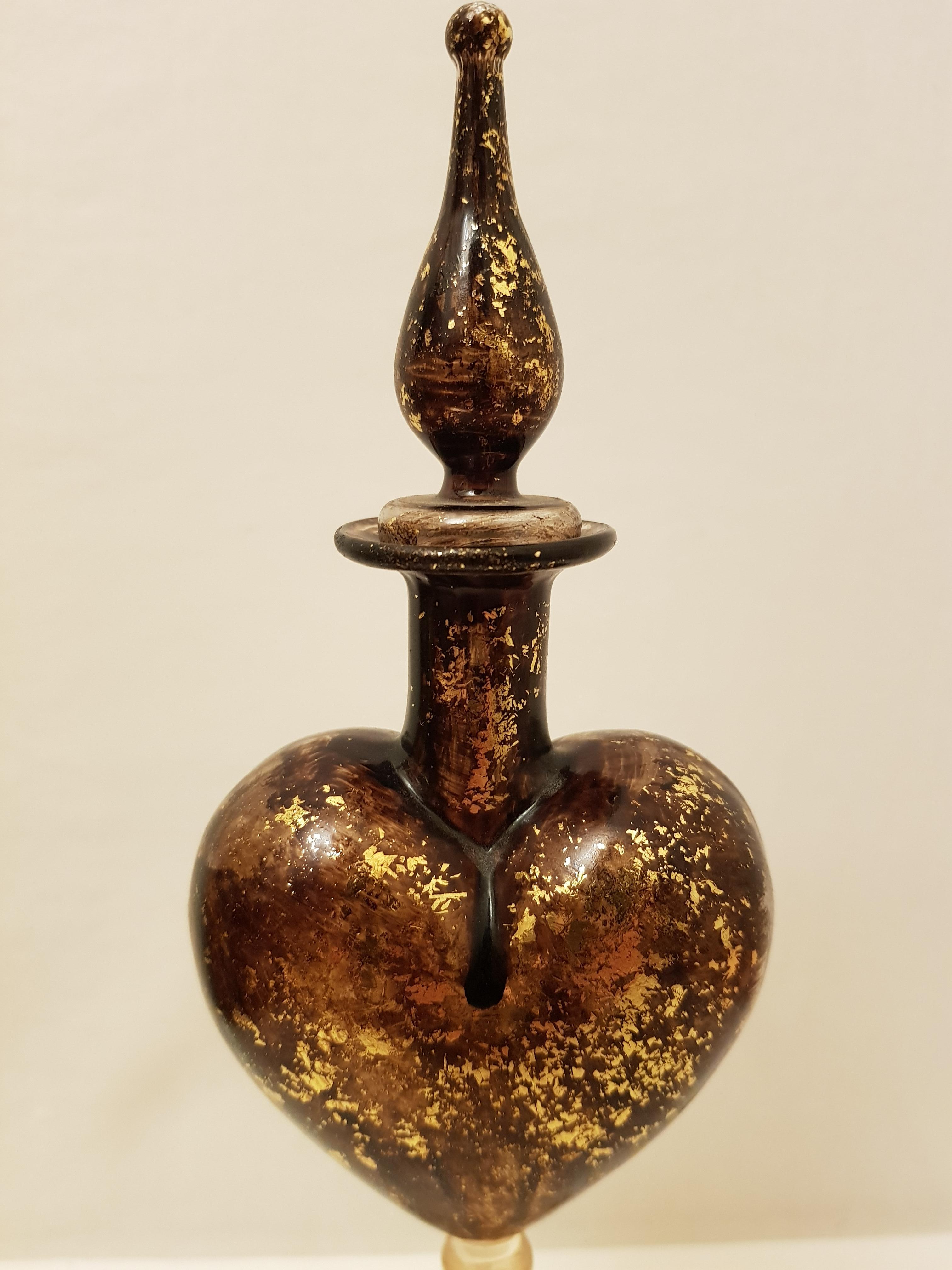 Art Deco Antique Salviati murano glass heart Perfume Bottle with gold leaf For Sale