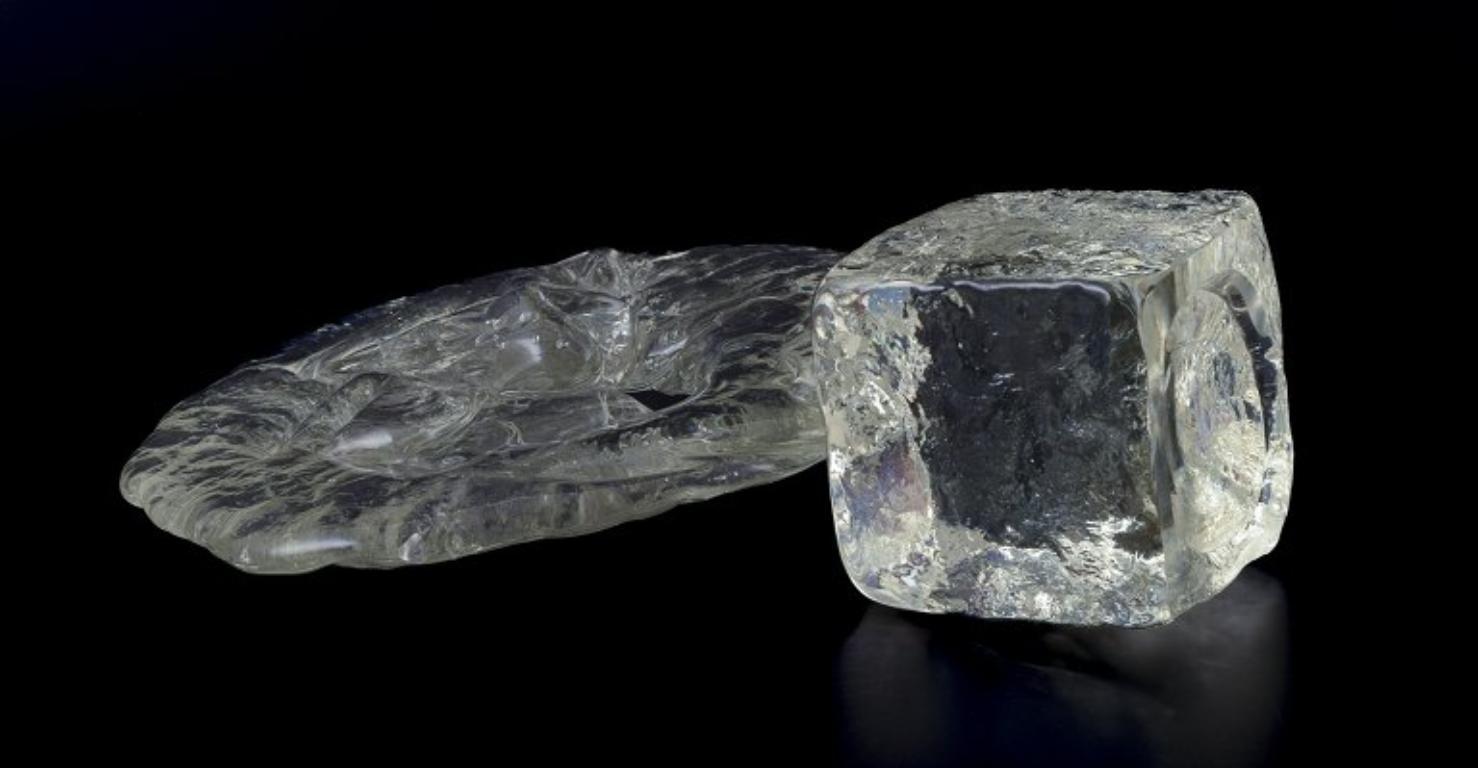 Milieu du XXe siècle Ermanno Nason pour Cenedese, Murano. Grande sculpture d'un visage en verre d'art transparent en vente