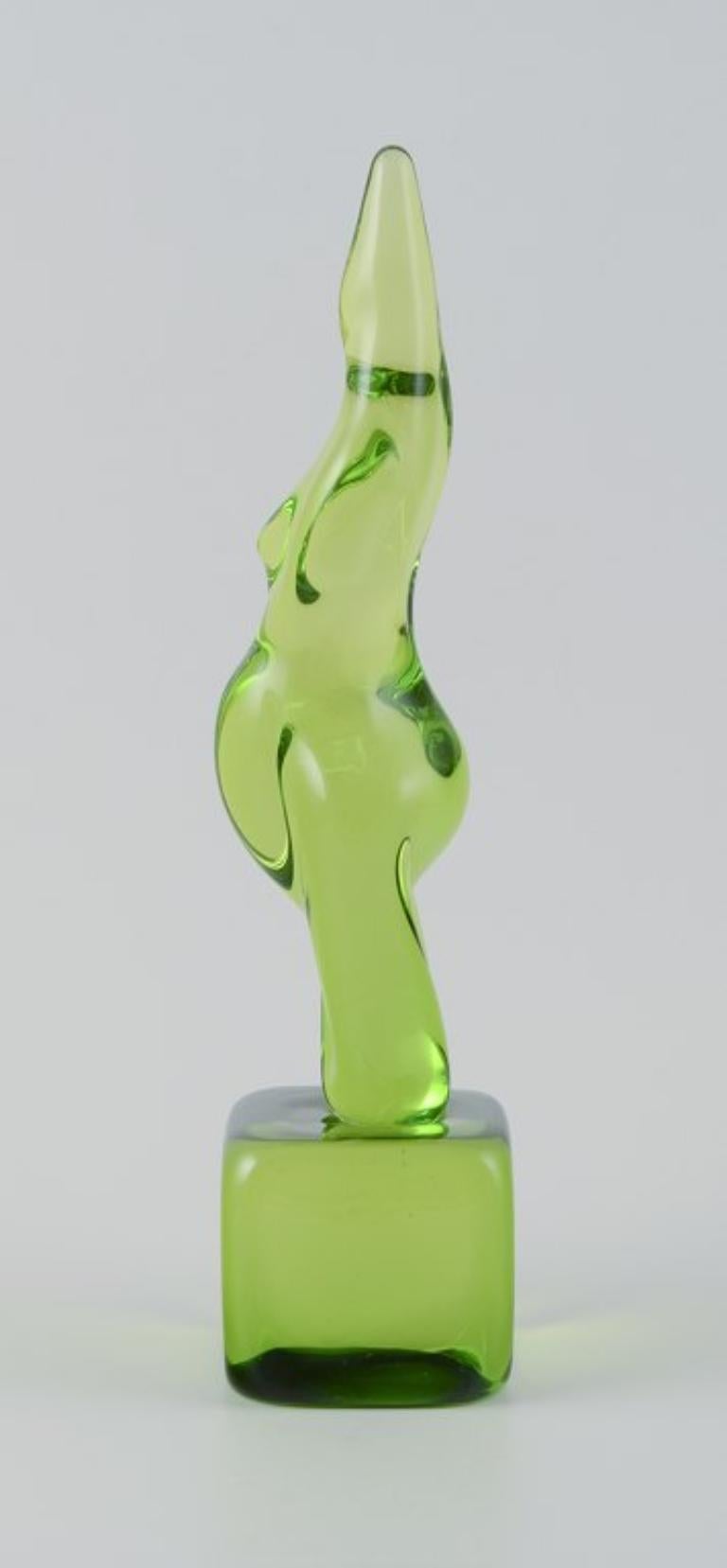 Ermanno Nason für Cenedese, Murano. Große Skulptur einer nackten Frau. (Italienisch) im Angebot