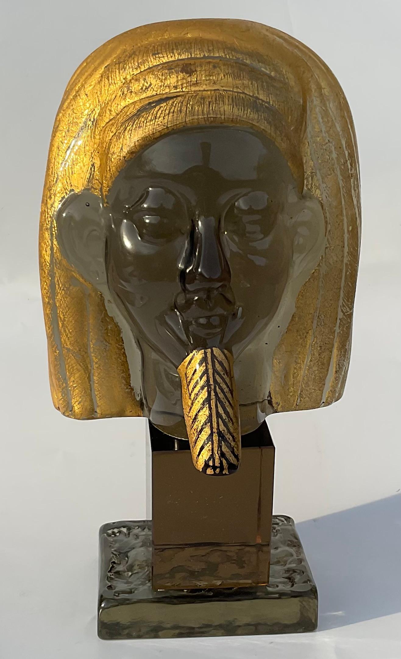 Italian Murano glass sculpture depicting a  bust of king tut by Ermanno Nason. Signed on bottom. Dated 1975. Ermanno Nason (1928-2013) worked with all the greatest contemporary artists, from Marc Chagall to Oscar Kokoschka, from Pablo Picasso to