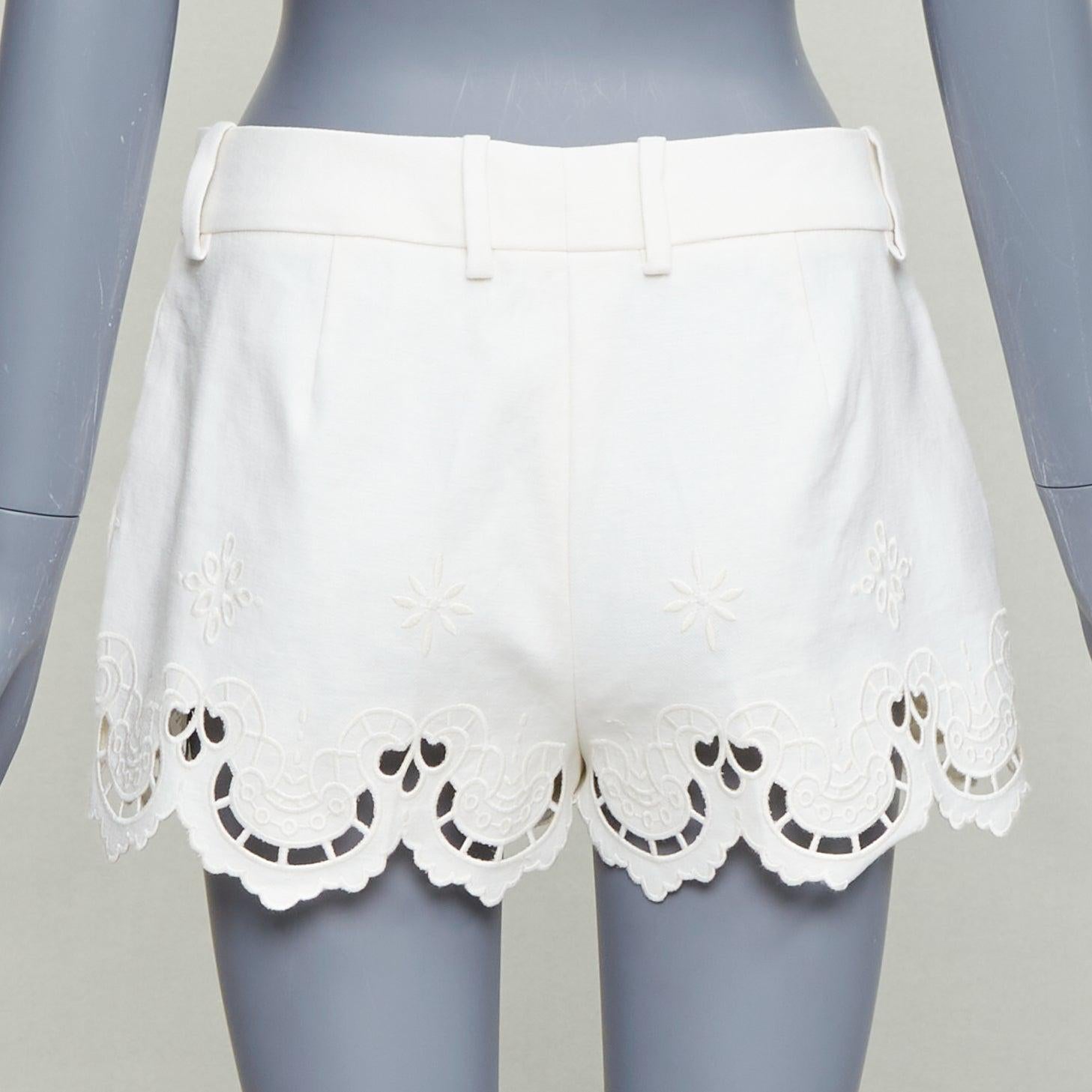ERMANNO SCERVINO 2020 cotton linen Sangallo embroidery scalloped shorts IT38 XS Damen im Angebot