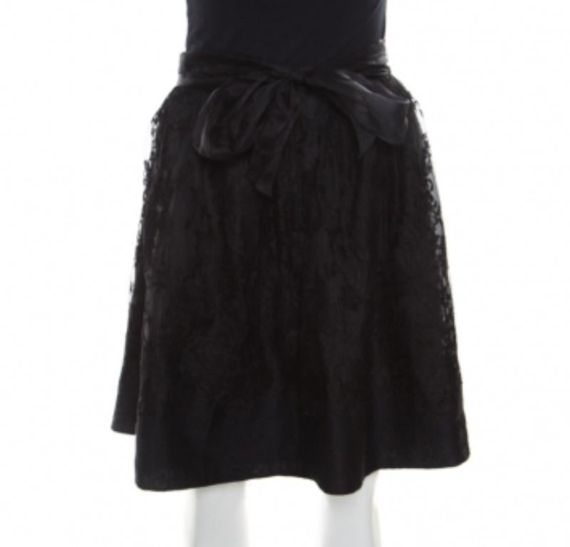 Ermanno Scervino Schwarz Kaschmir und Seide Biegung Floral Spitze A Linie Rock S Damen im Angebot