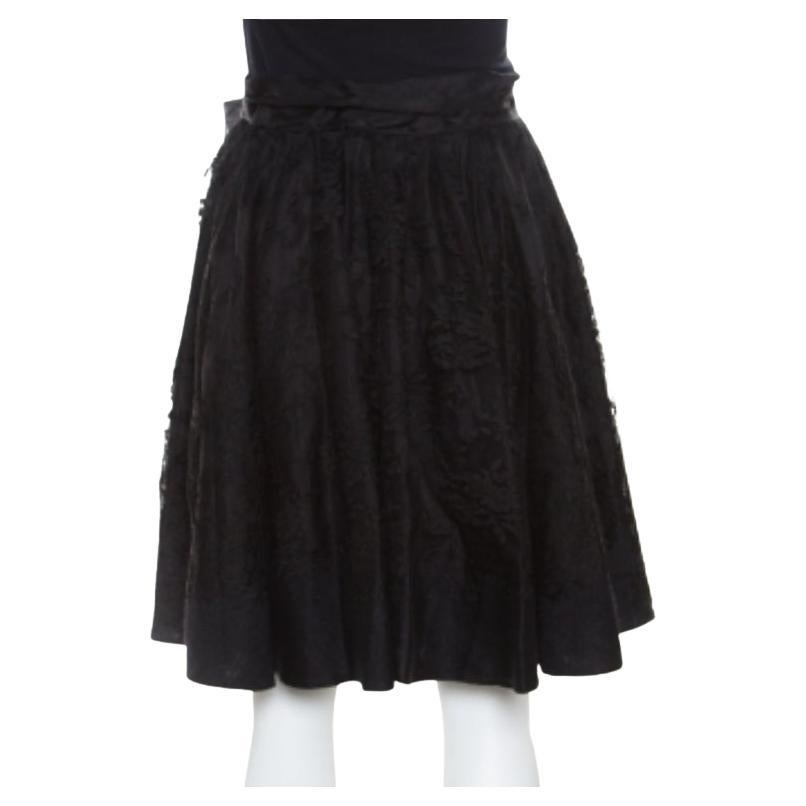 Ermanno Scervino Schwarz Kaschmir und Seide Biegung Floral Spitze A Linie Rock S im Angebot
