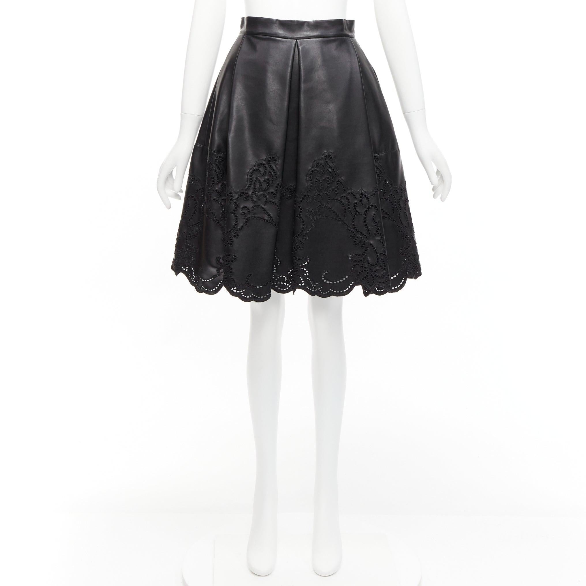ERMANNO SCERVINO black faux leather lattice embroidery scalloped skirt IT38 XS For Sale 5